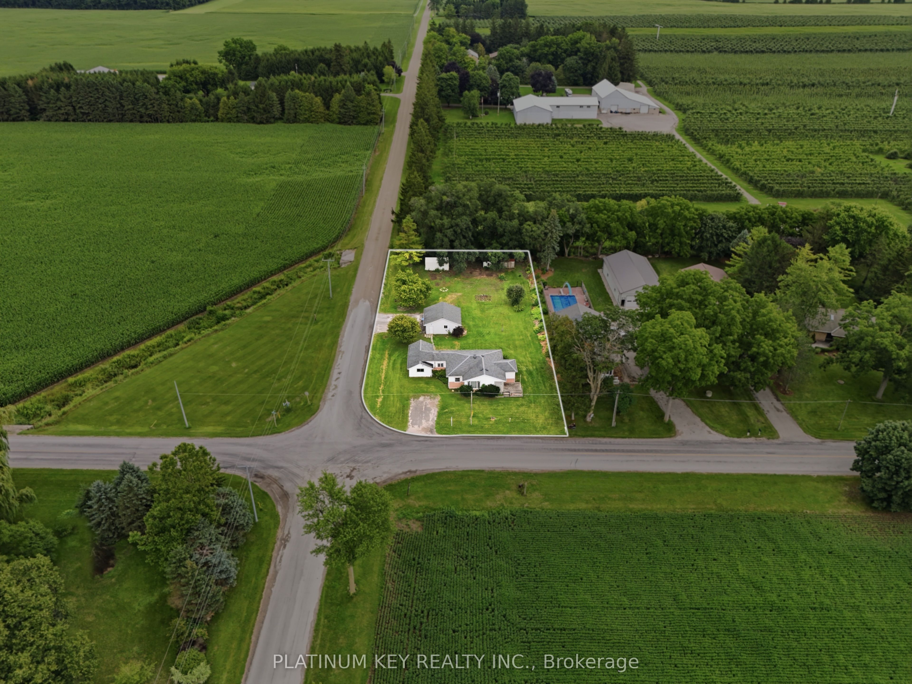 22942 Wonderland Road N Property Photo 1