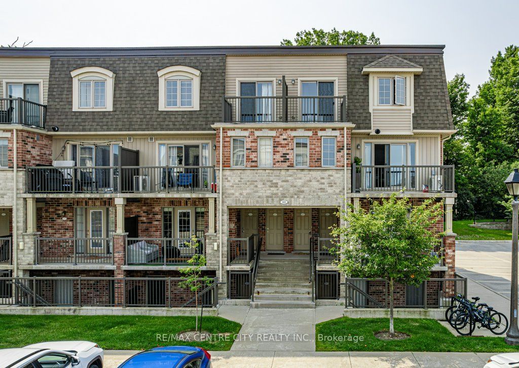 243 Rachel Crescent D