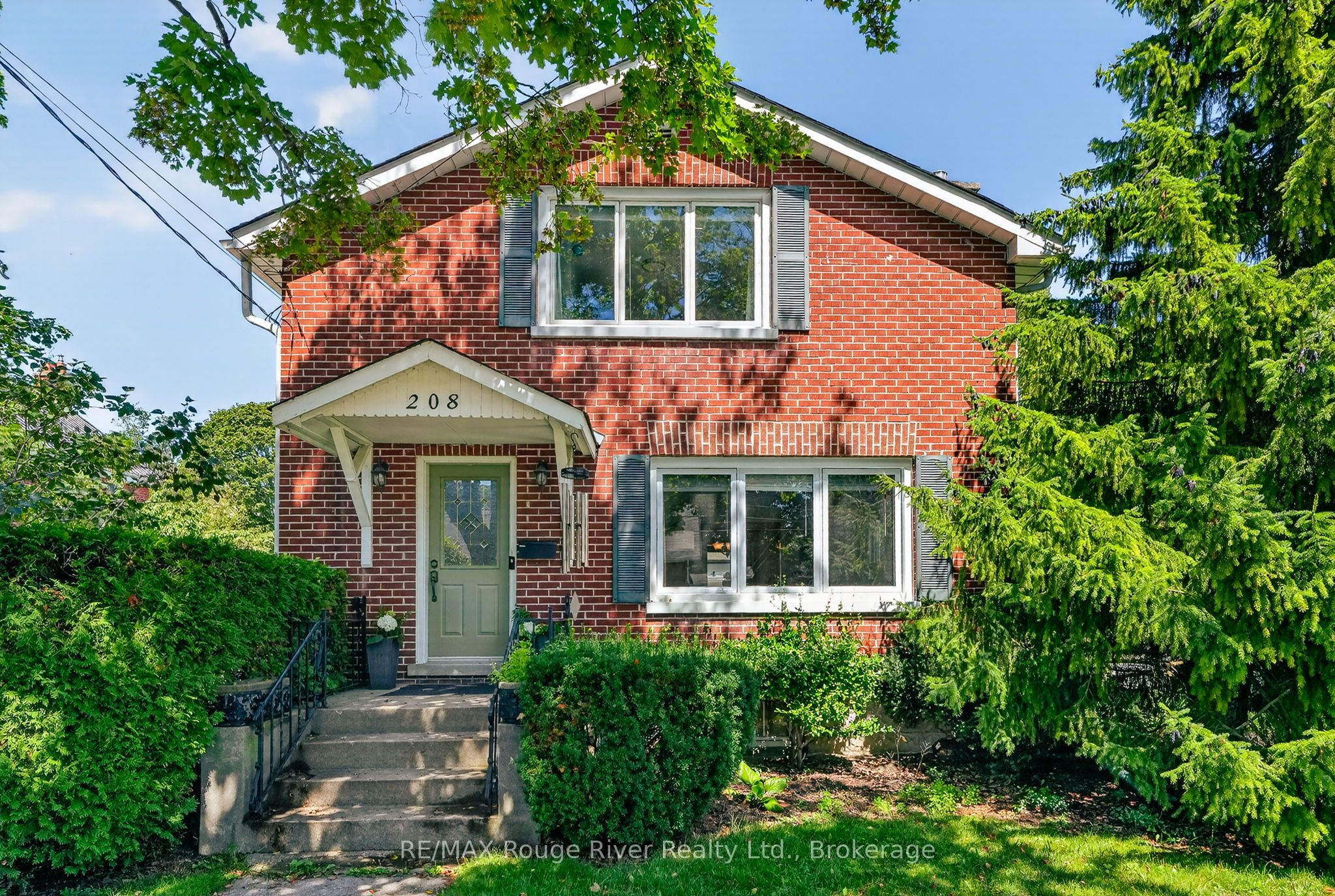208 Albert Street Property Photo 1
