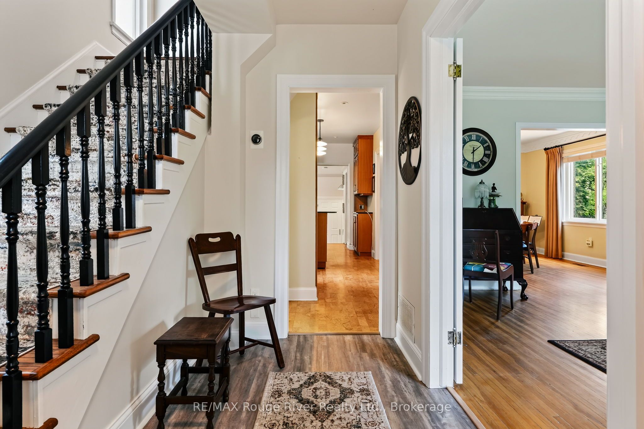 208 Albert Street Property Photo 6