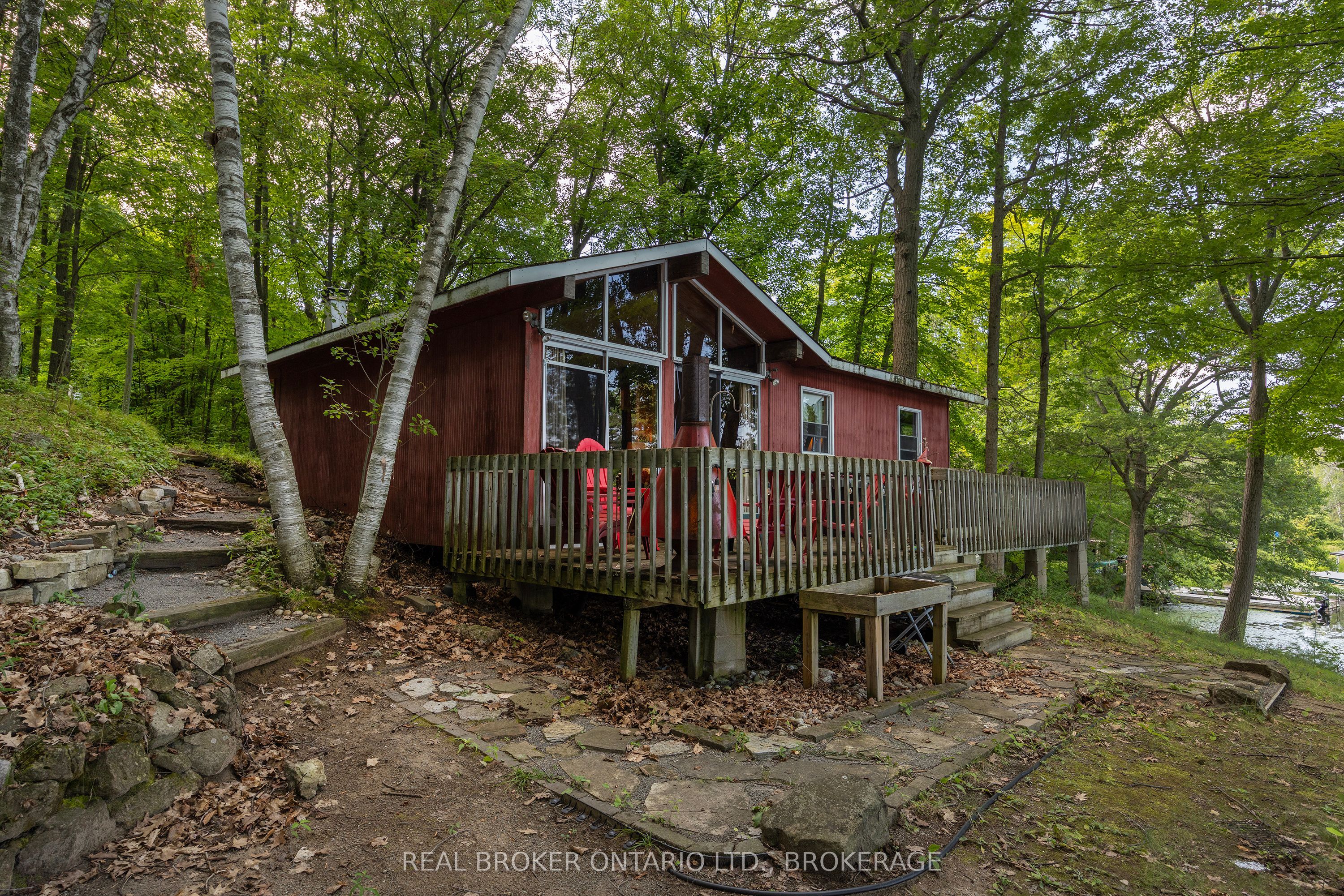 2096 Eel Bay Road Property Photo 4