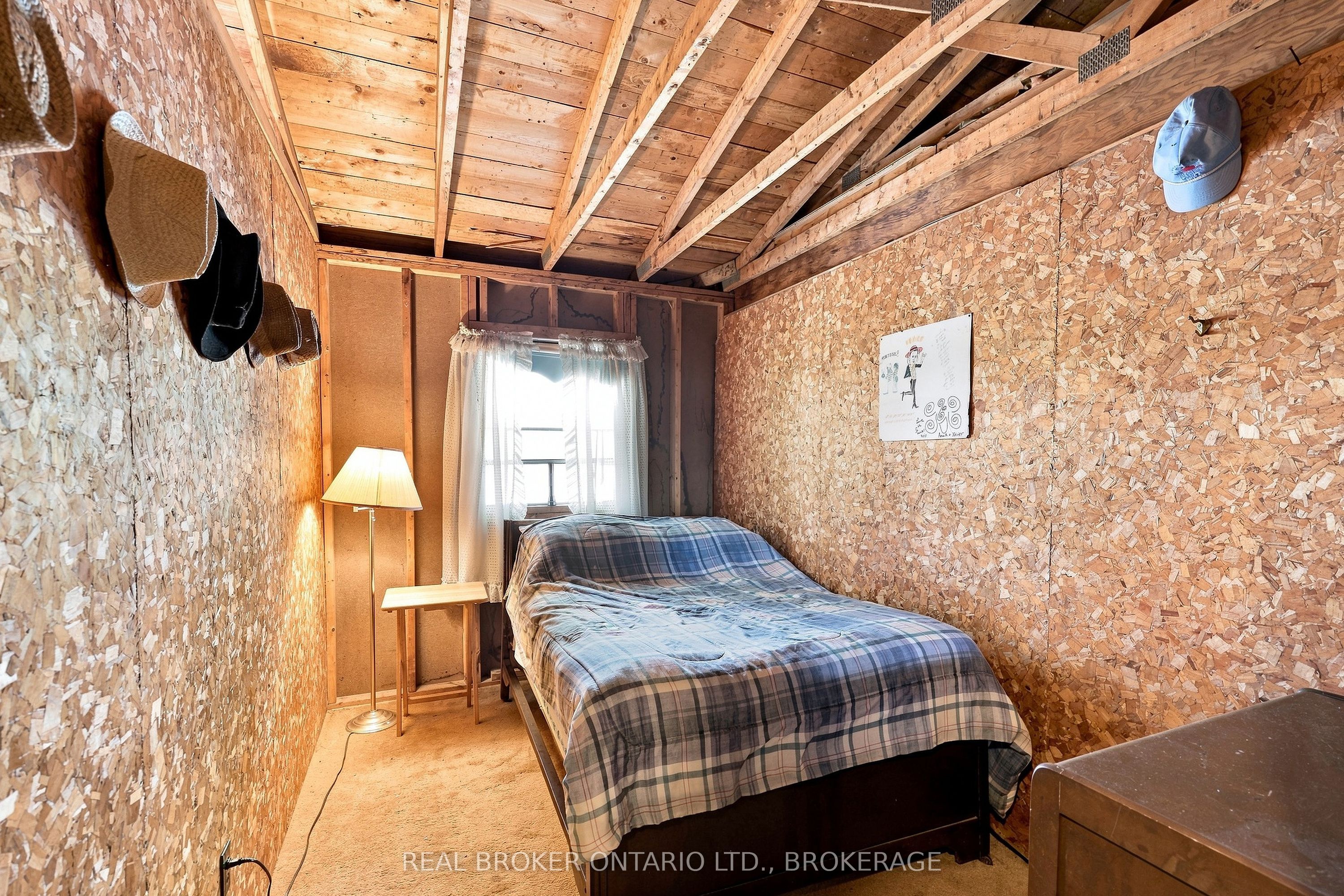 2096 Eel Bay Road Property Photo 22