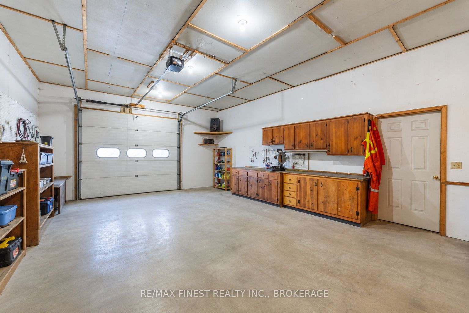 4834 Battersea Road Property Photo 25