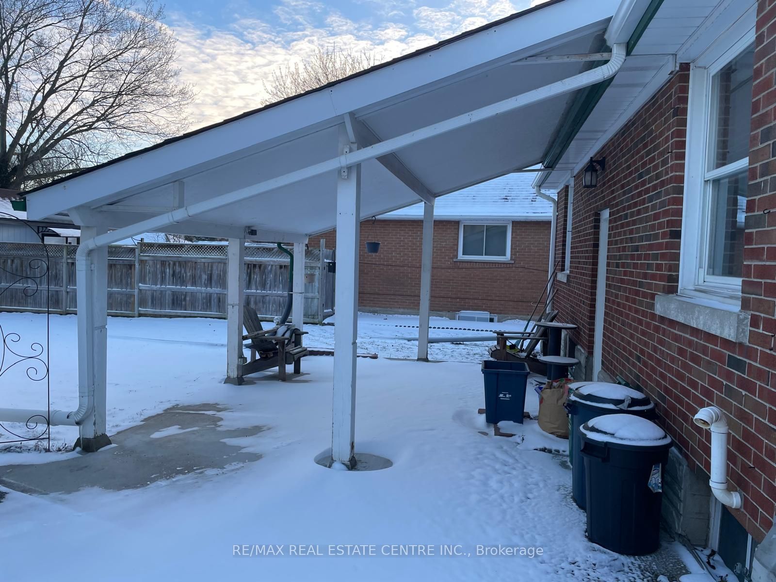 41 Belleview Avenue E Upper Property Photo 2