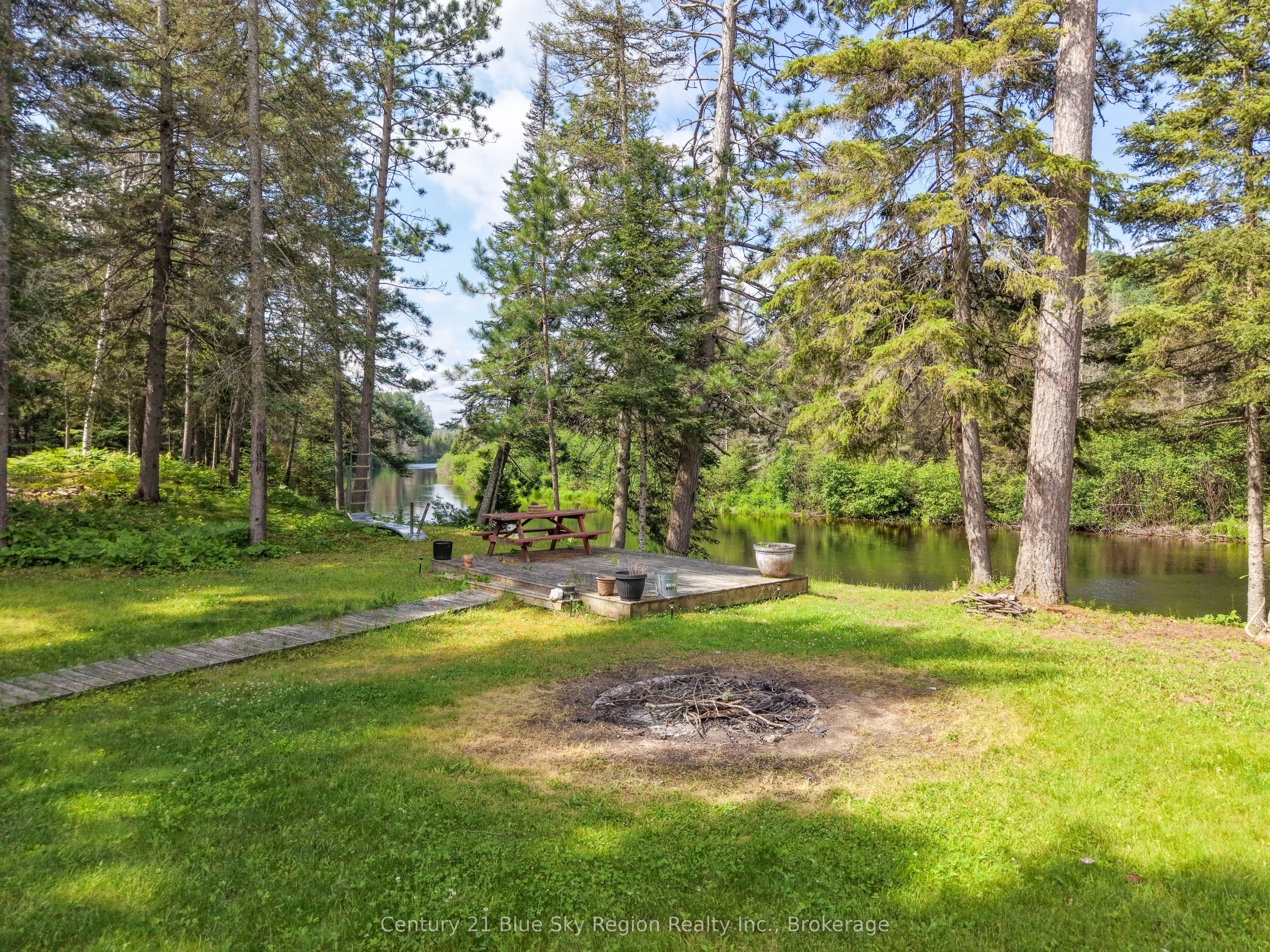 4233 Highway 630 Property Photo 6