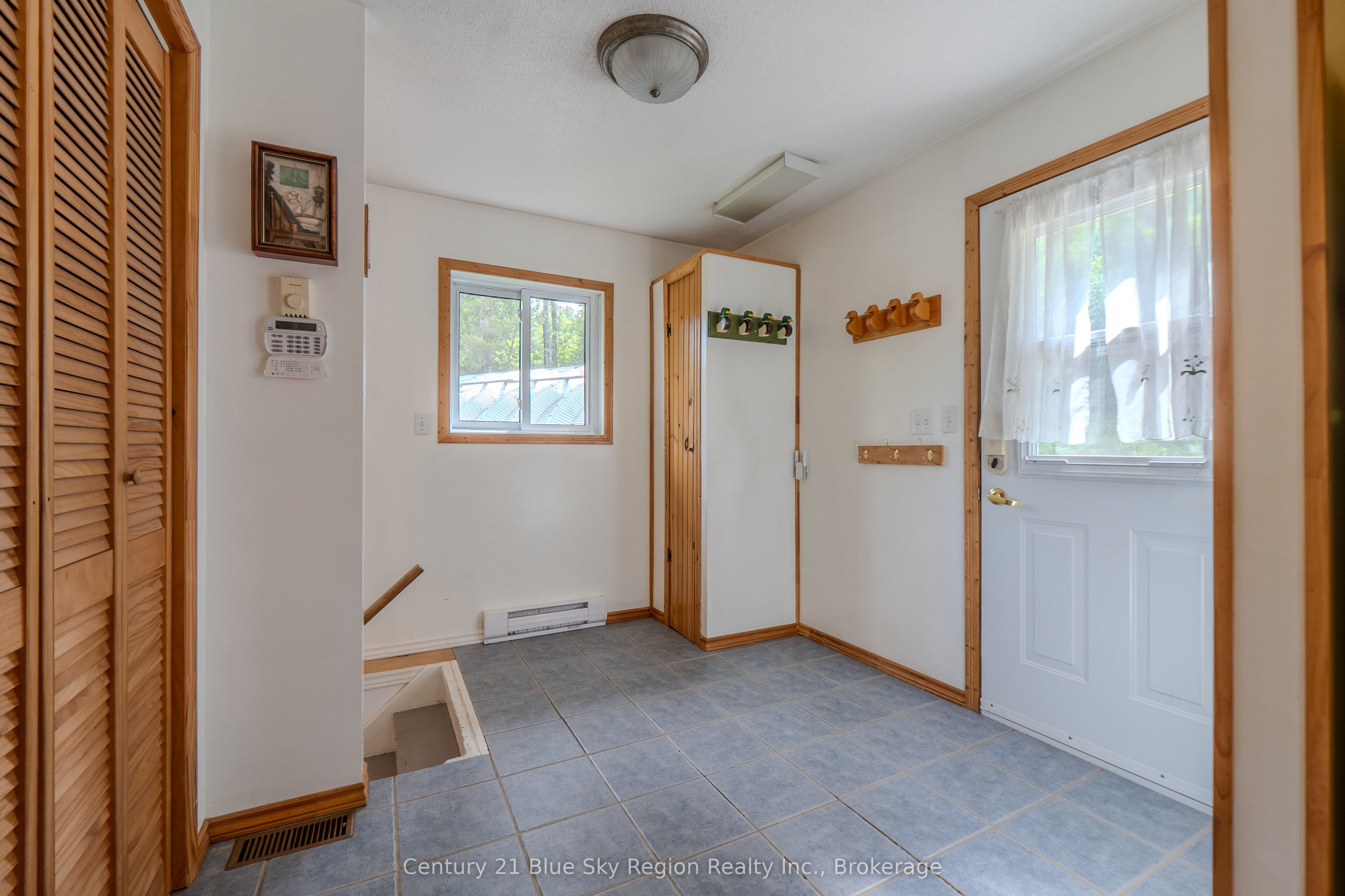 4233 Highway 630 Property Photo 9