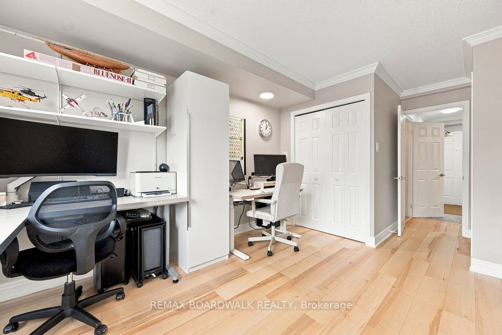 959 North River Road 307 Property Photo 21