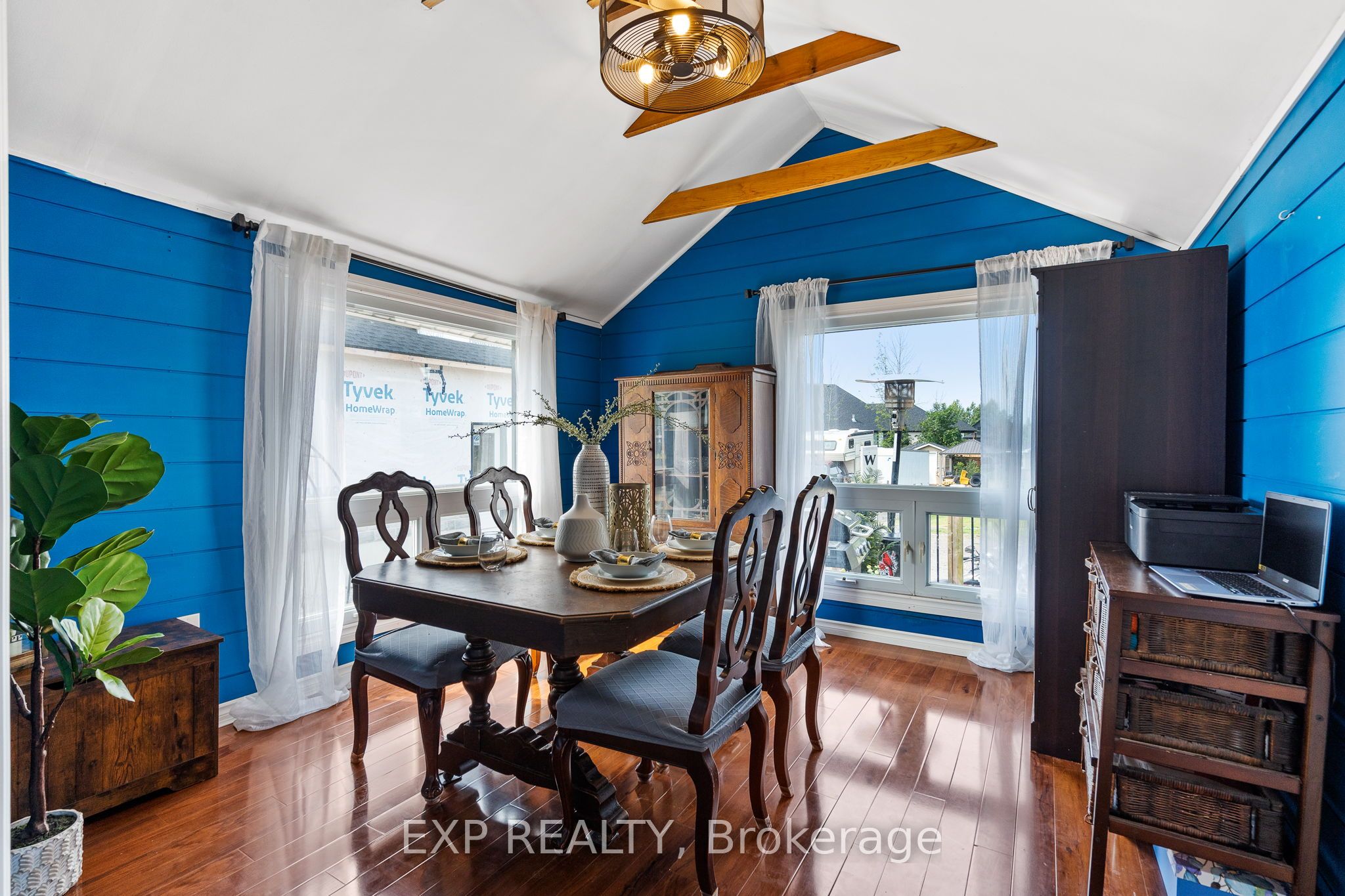 4235 Fly Road Property Photo 8