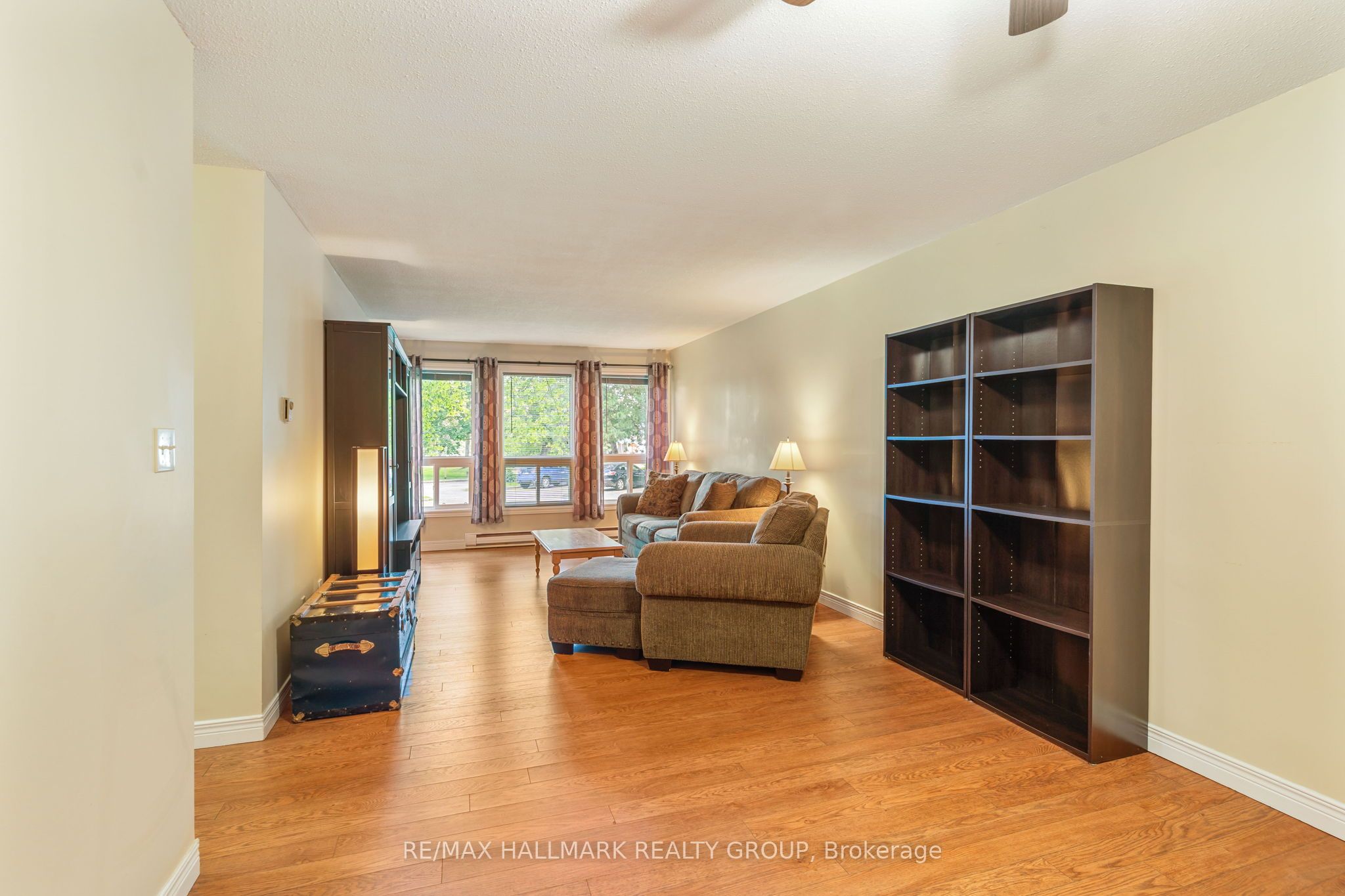 820 Laurier Boulevard 106 Property Photo 14