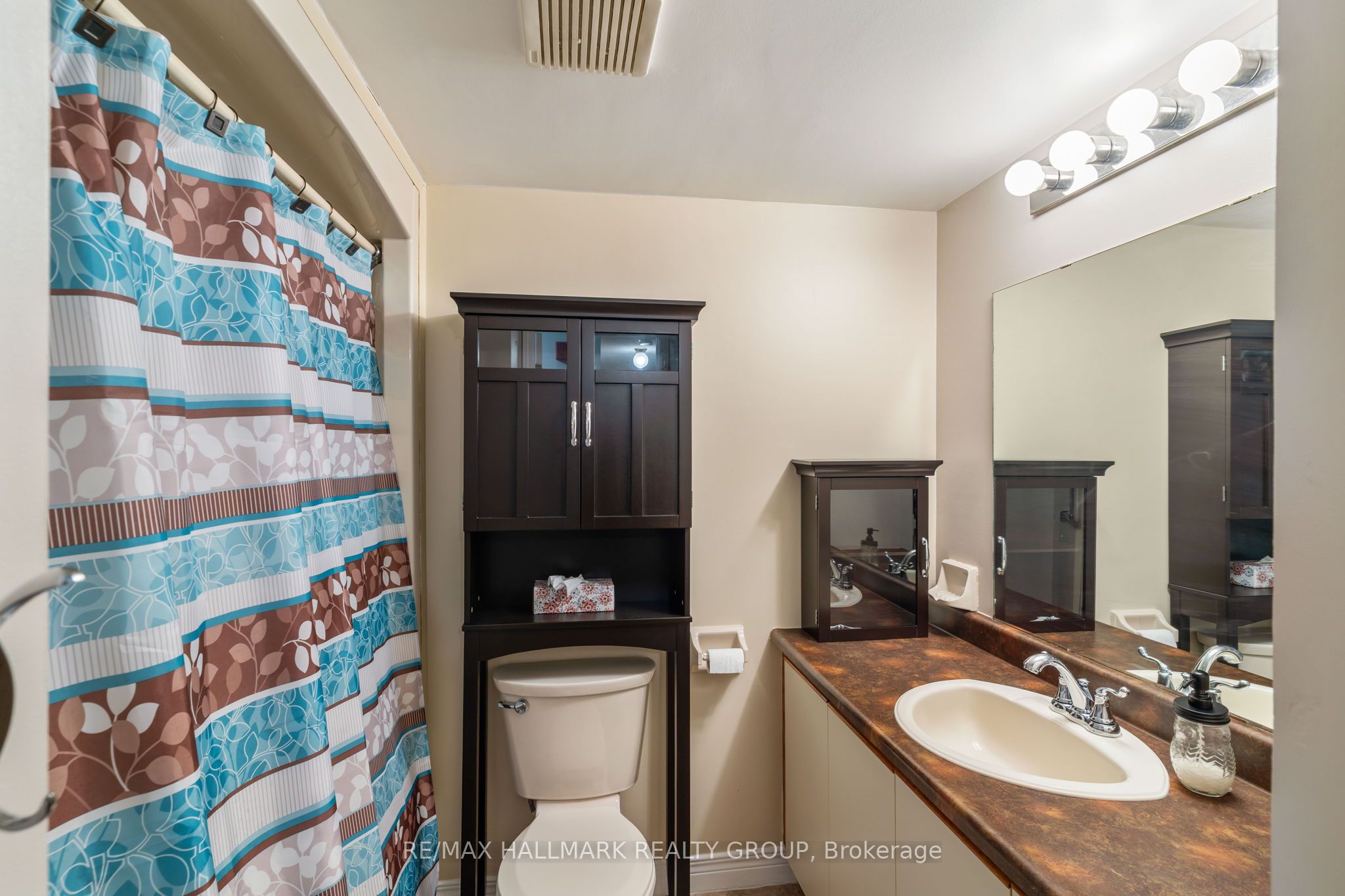 820 Laurier Boulevard 106 Property Photo 28