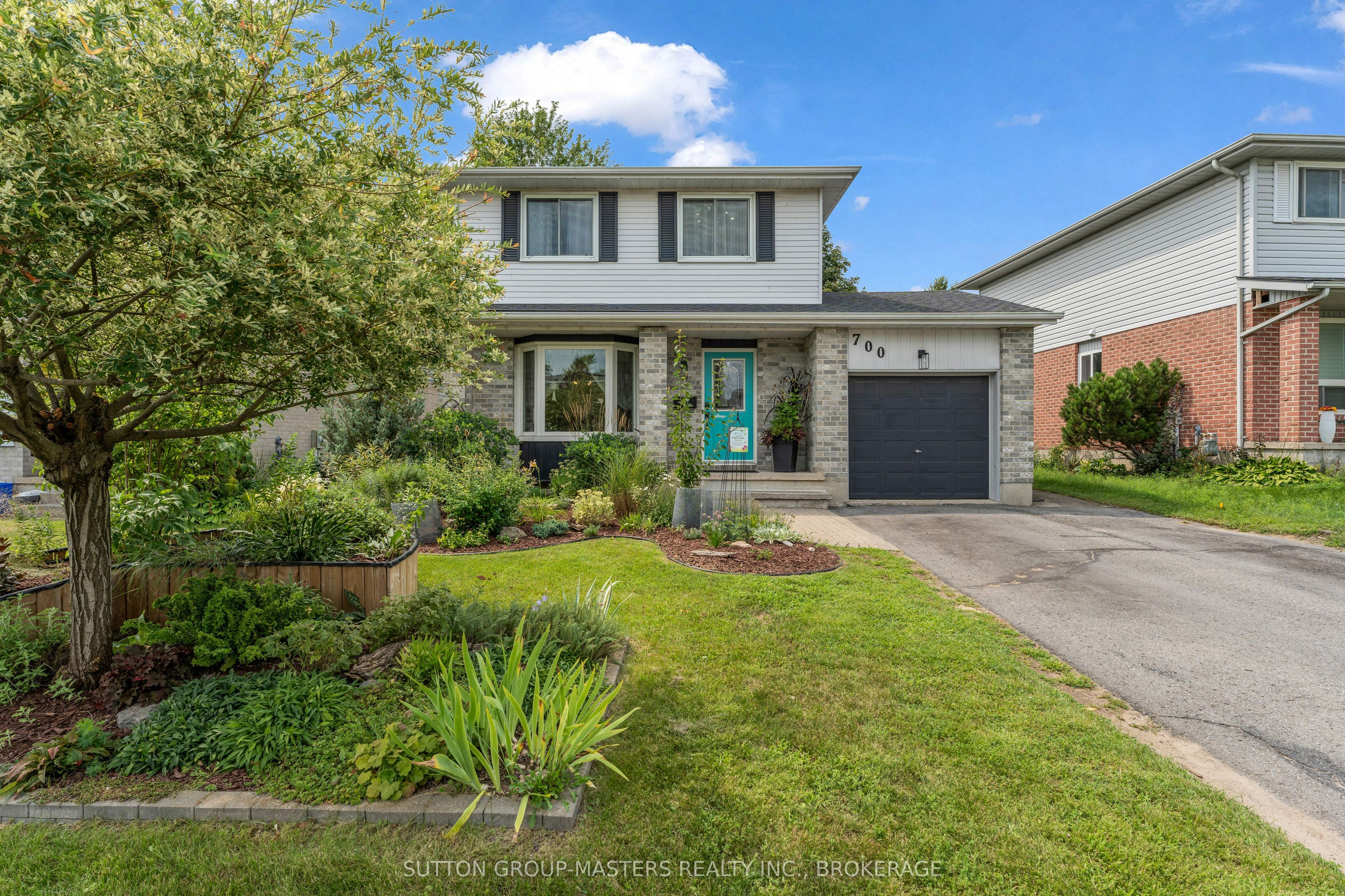 700 Cedarwood Drive Property Photo 1
