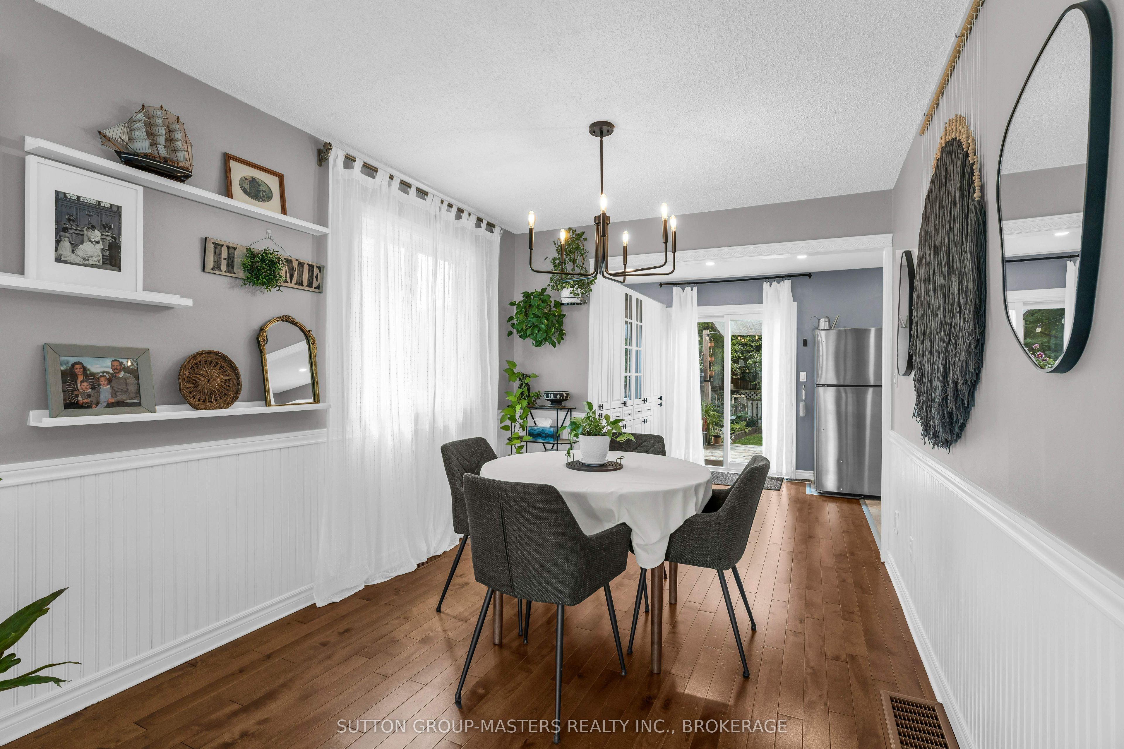 700 Cedarwood Drive Property Photo 10