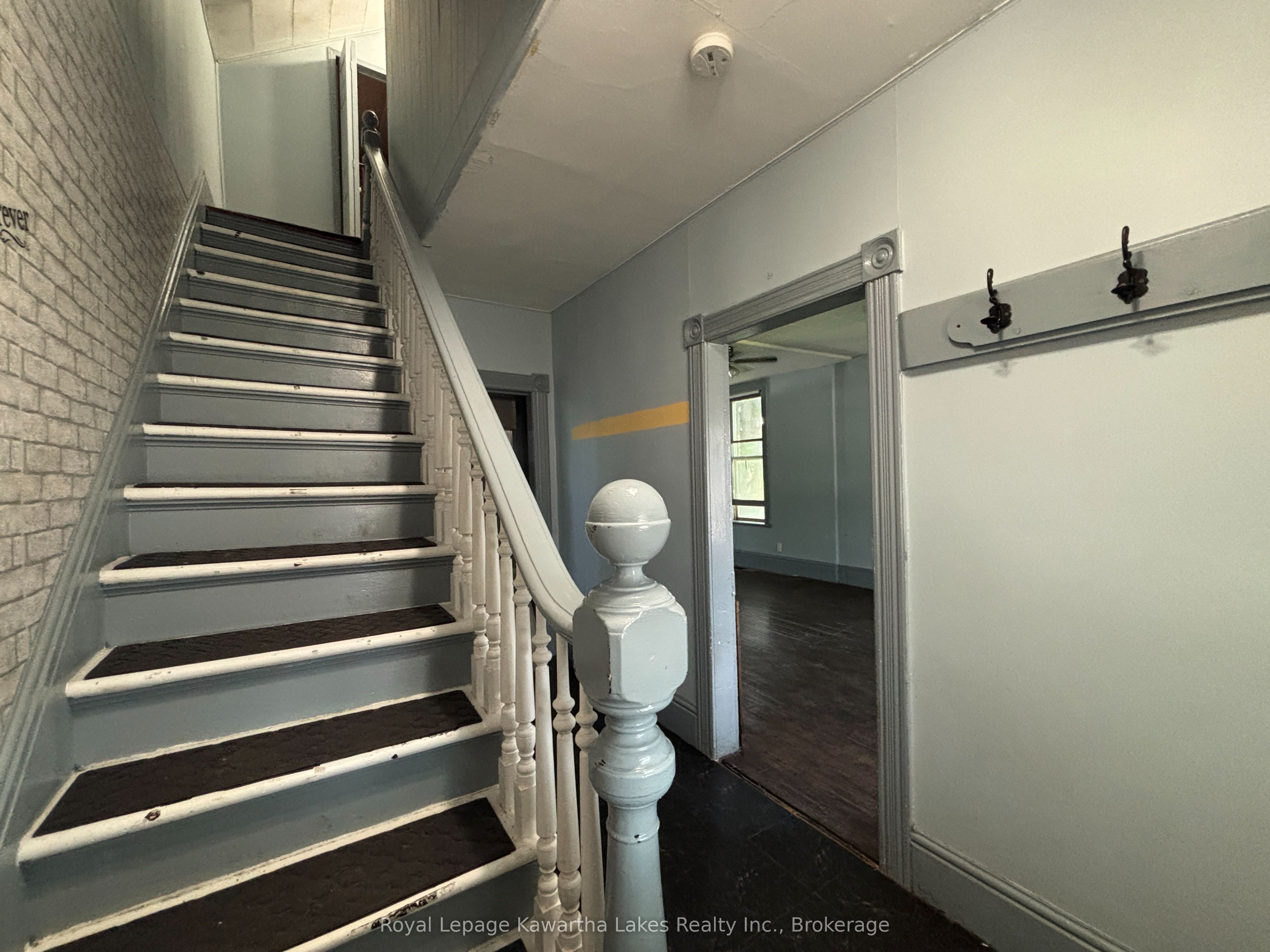 80 Albert Street S Property Photo 7