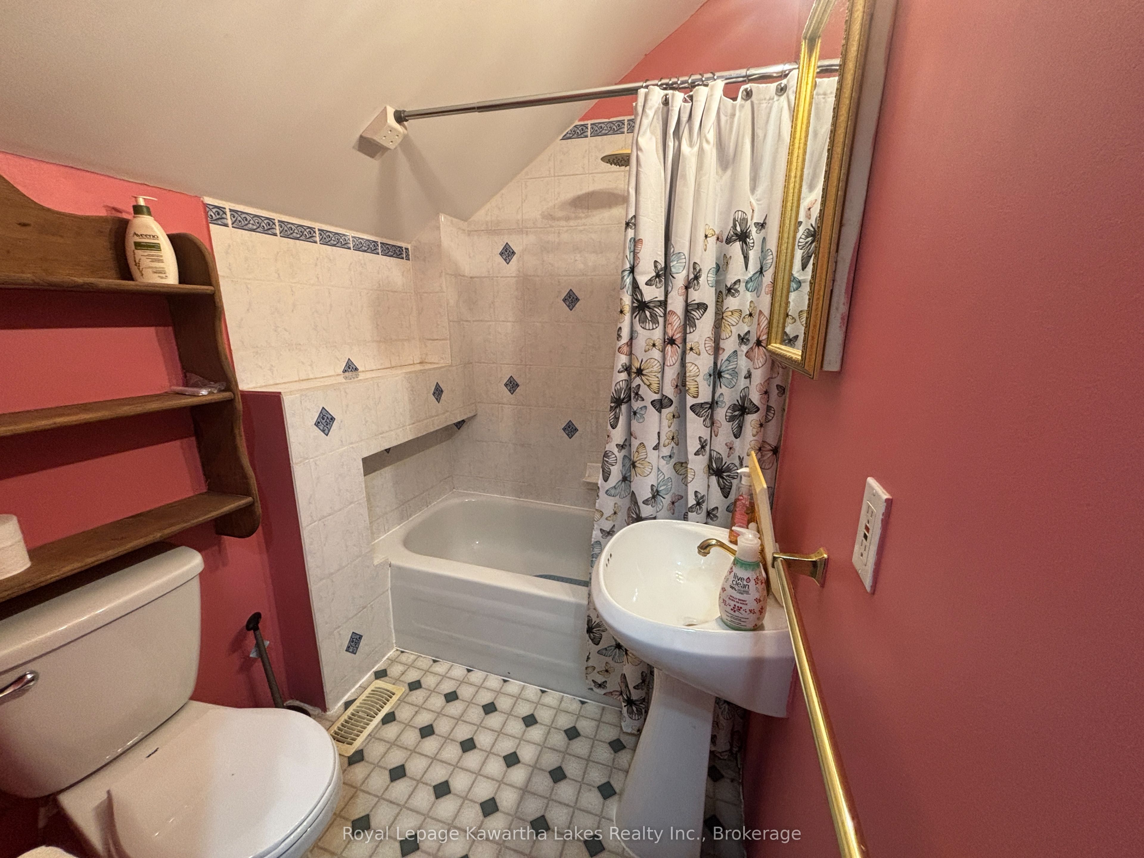 80 Albert Street S Property Photo 27