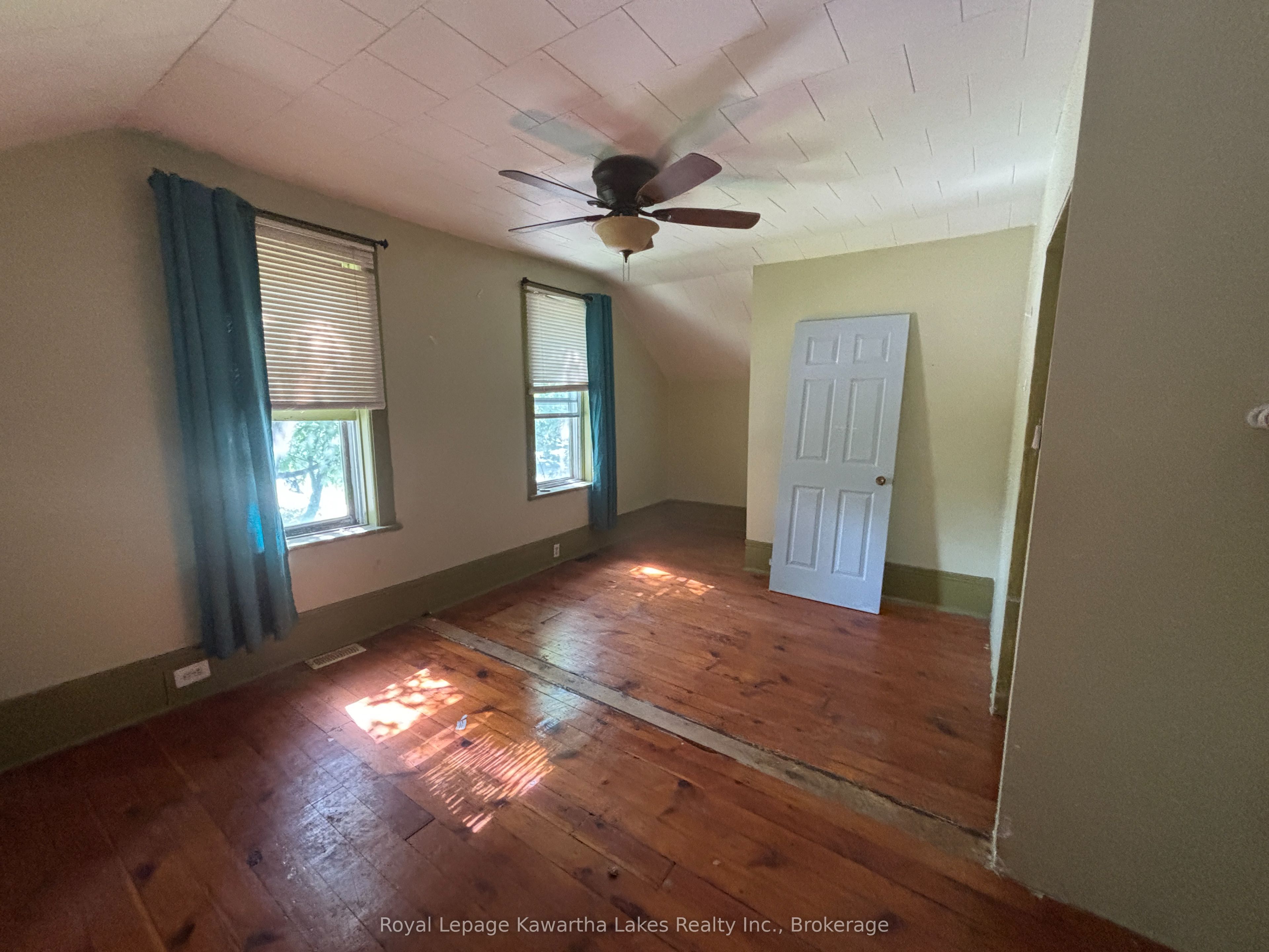 80 Albert Street S Property Photo 31
