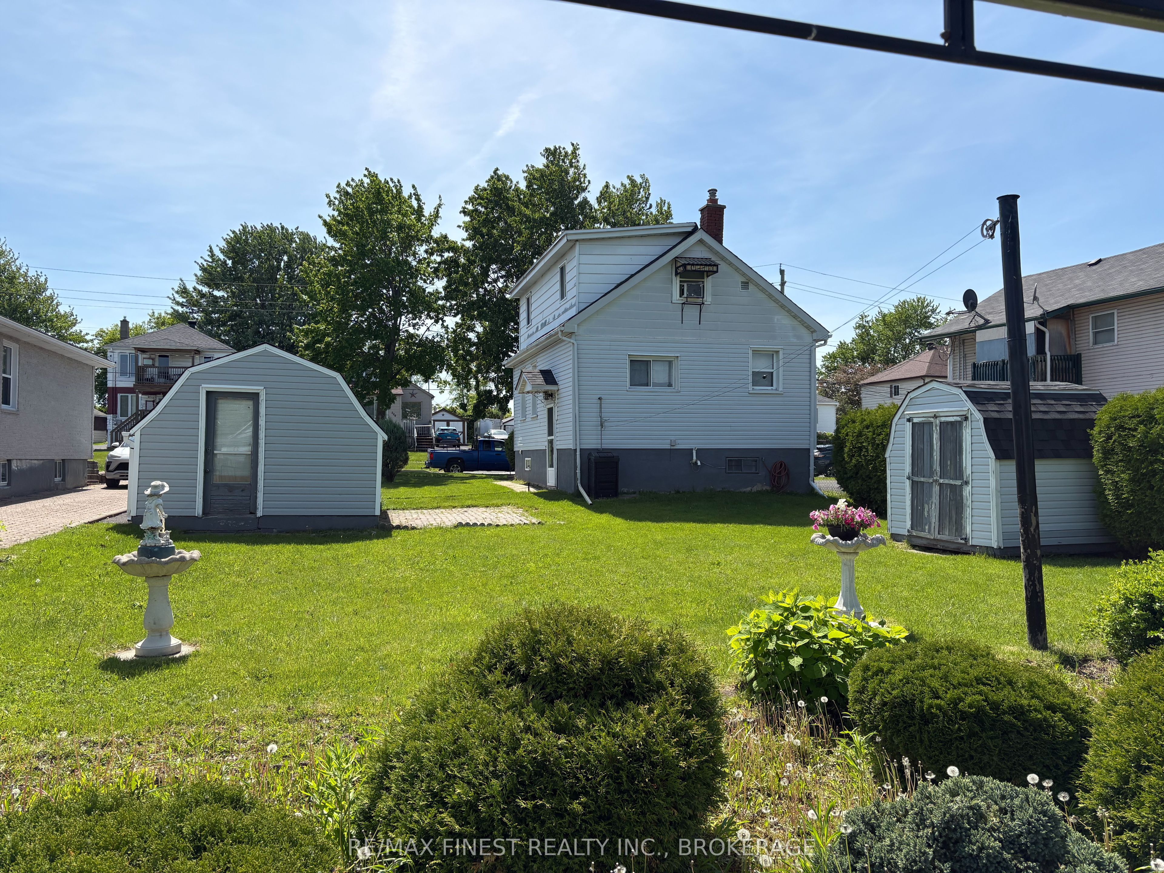 226 Danis Avenue Property Photo 17