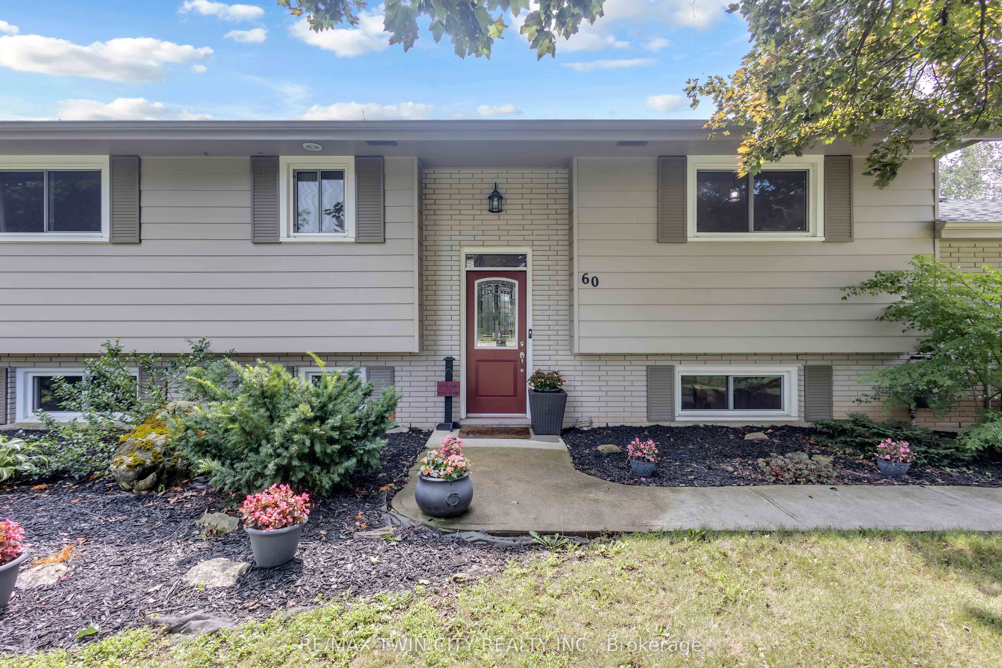 60 Brown Avenue Property Photo 2