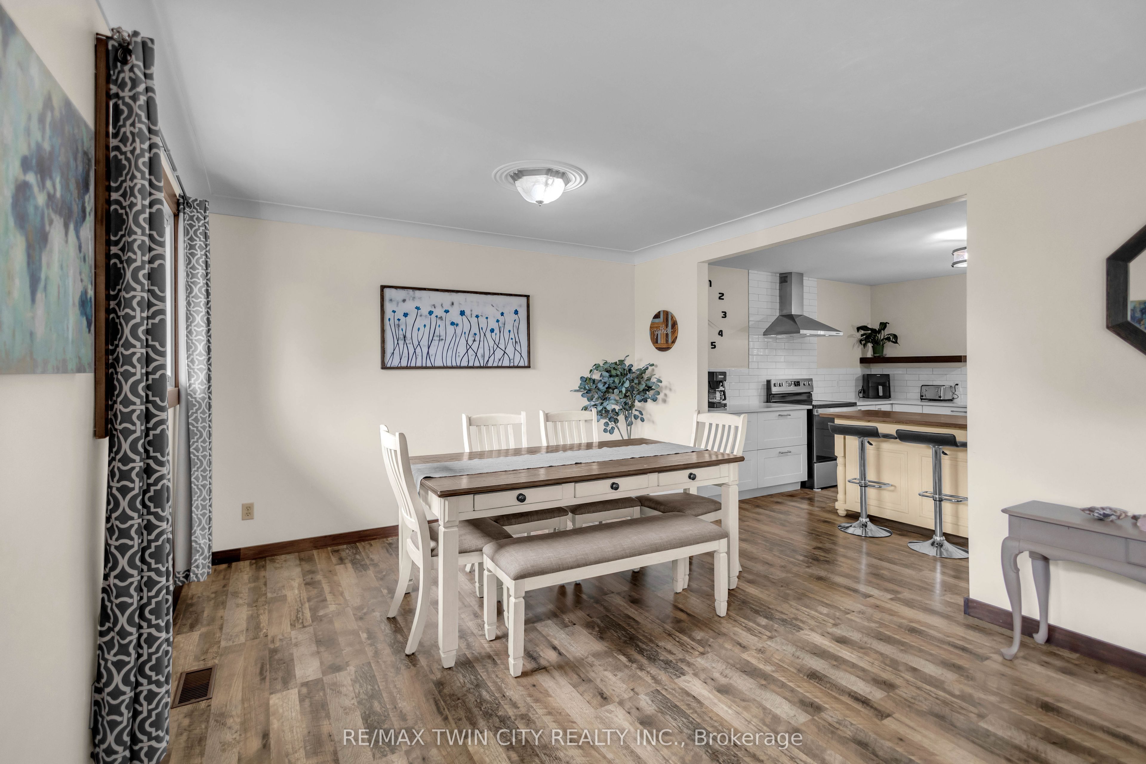 60 Brown Avenue Property Photo 11