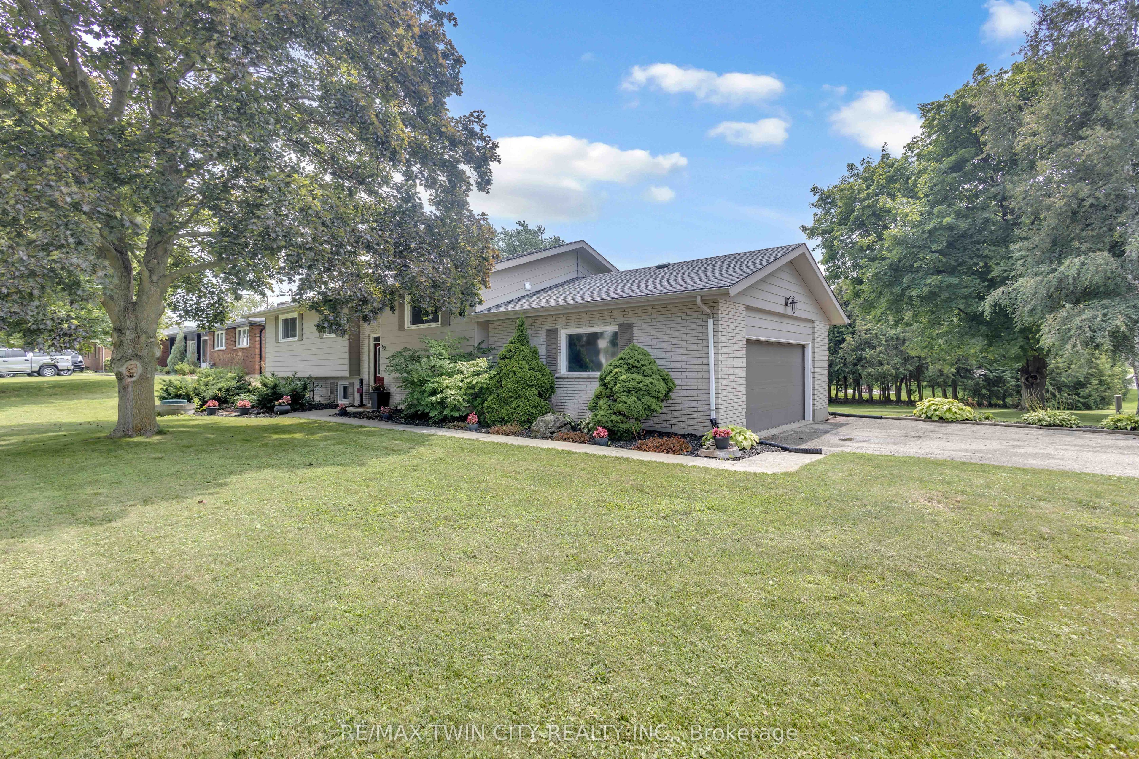 60 Brown Avenue Property Photo 48