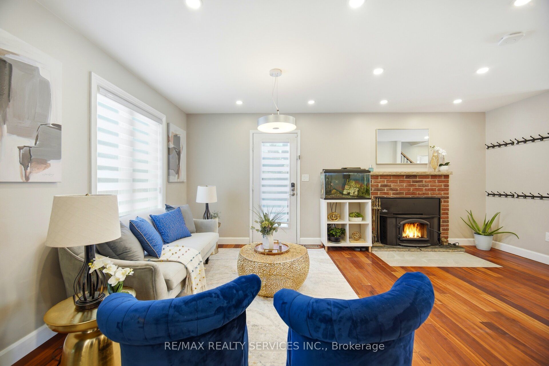 12 Pine Street Property Photo 11
