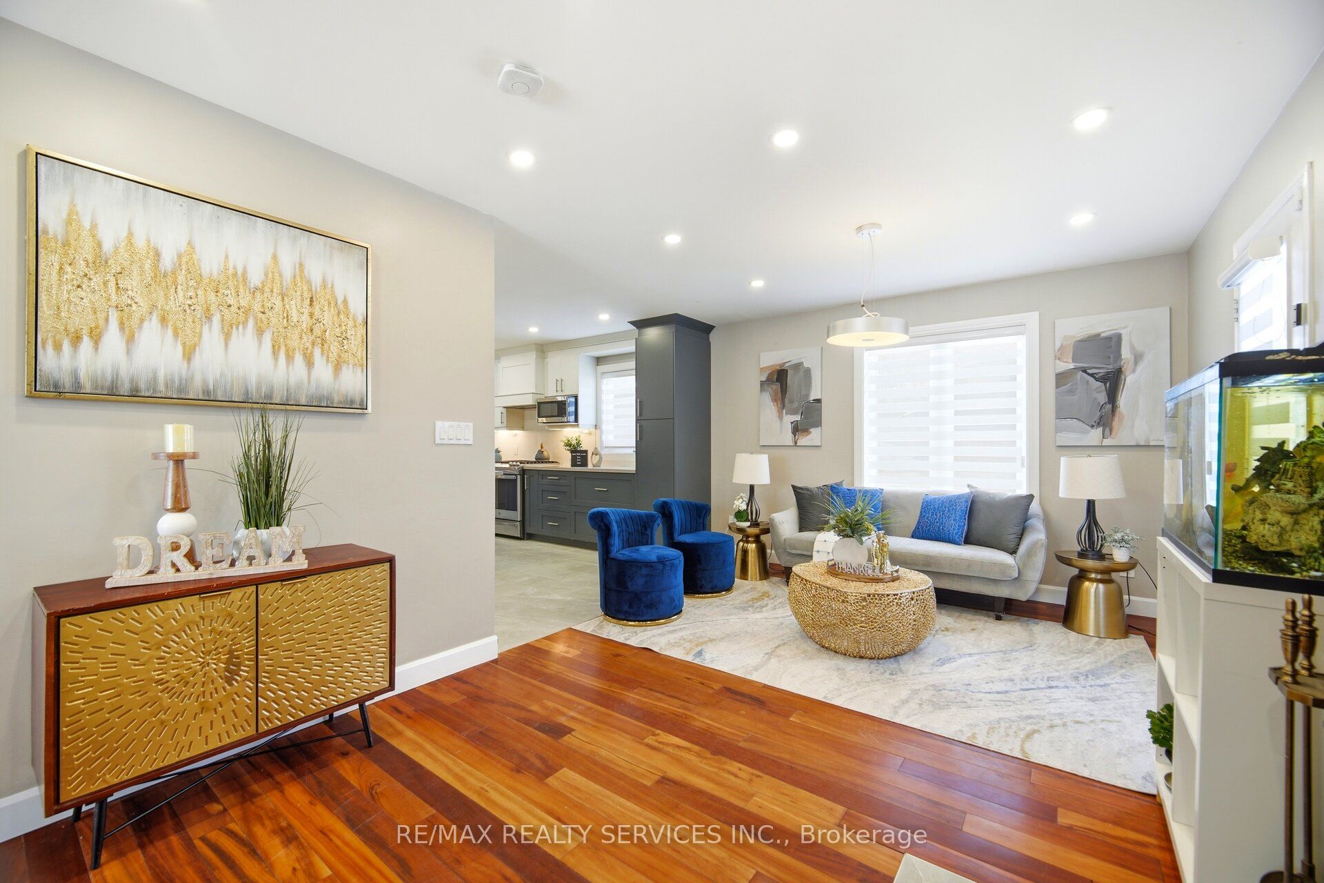 12 Pine Street Property Photo 15