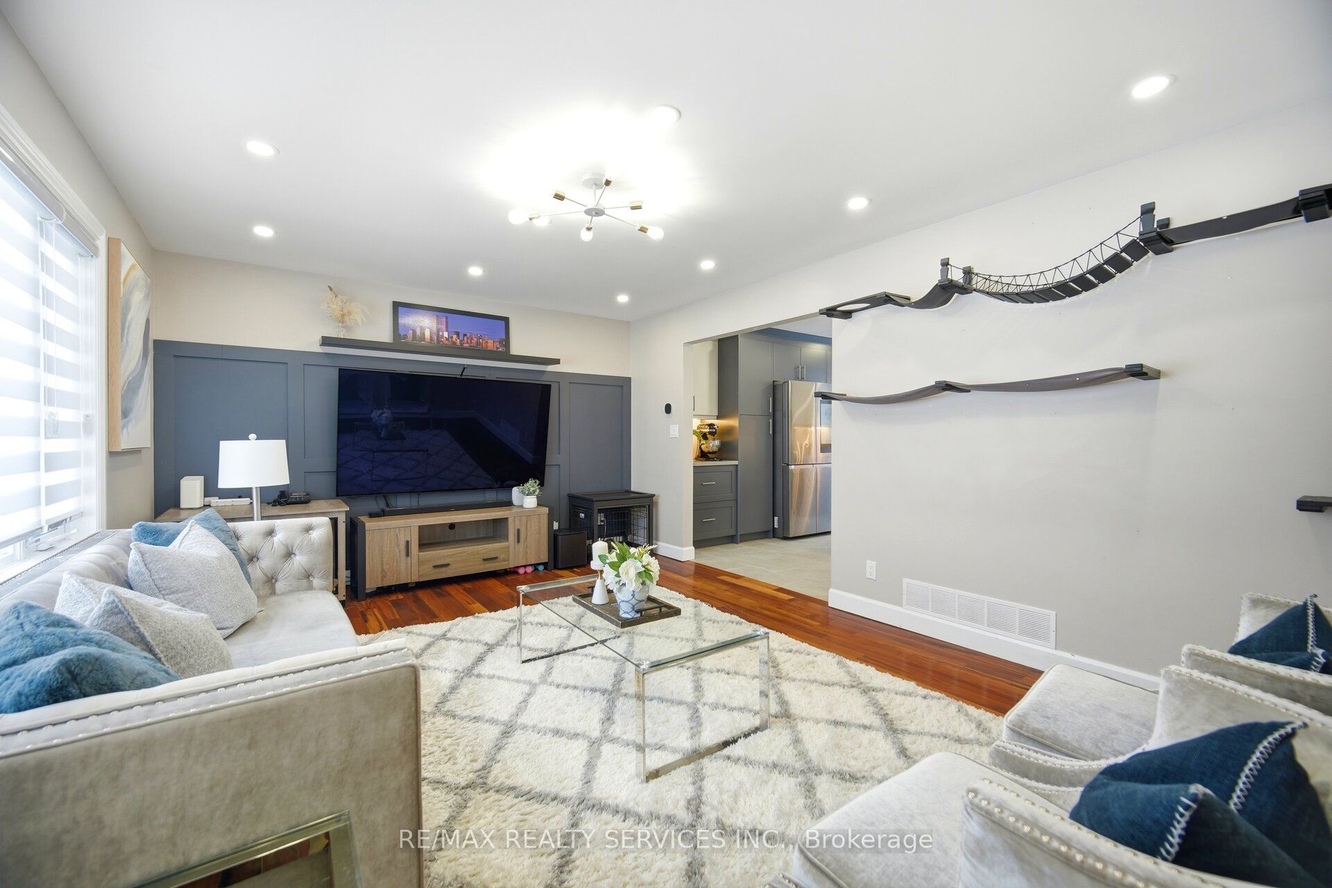 12 Pine Street Property Photo 19
