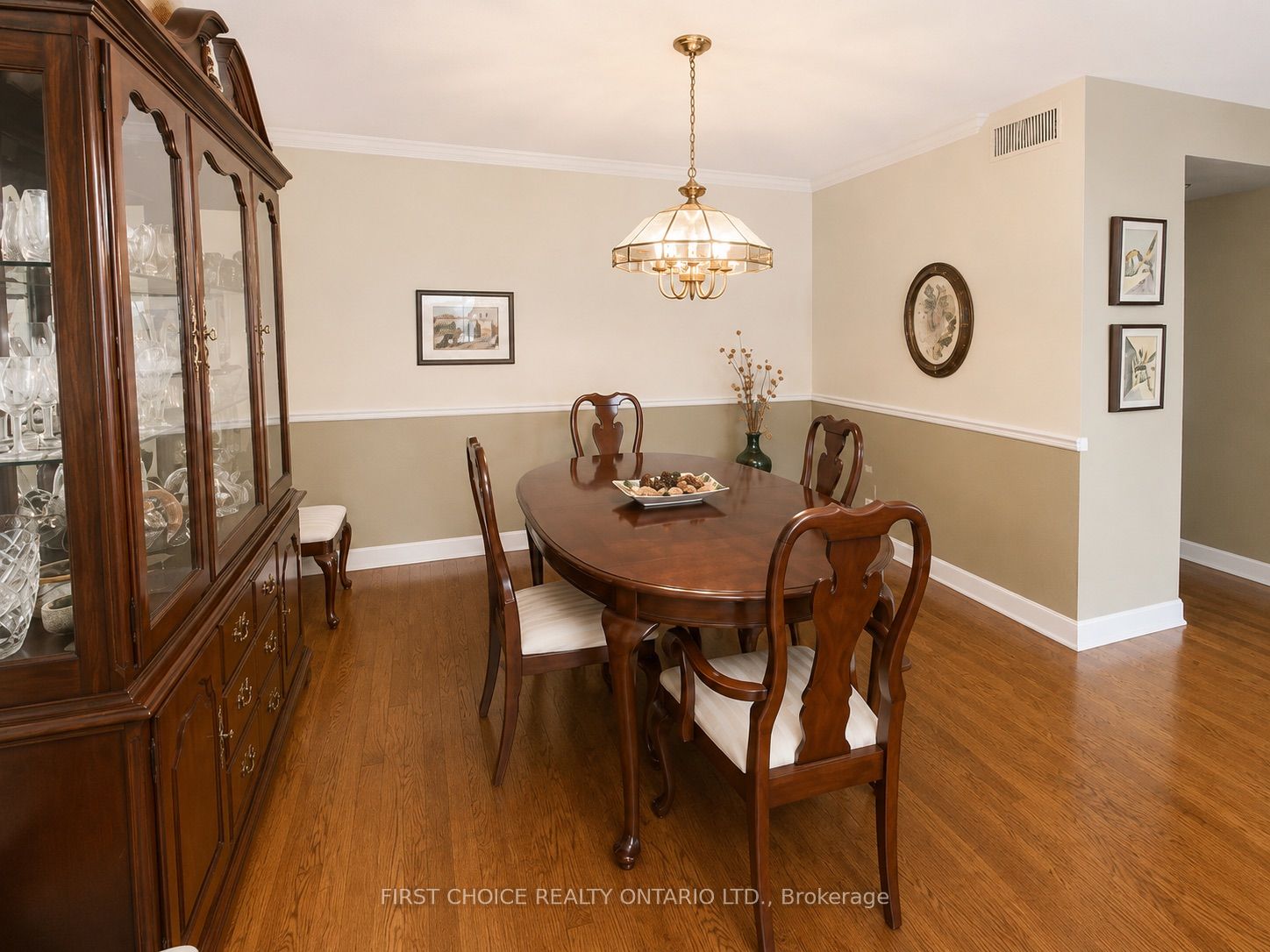 1510 Riverside Drive 1406 Property Photo 6