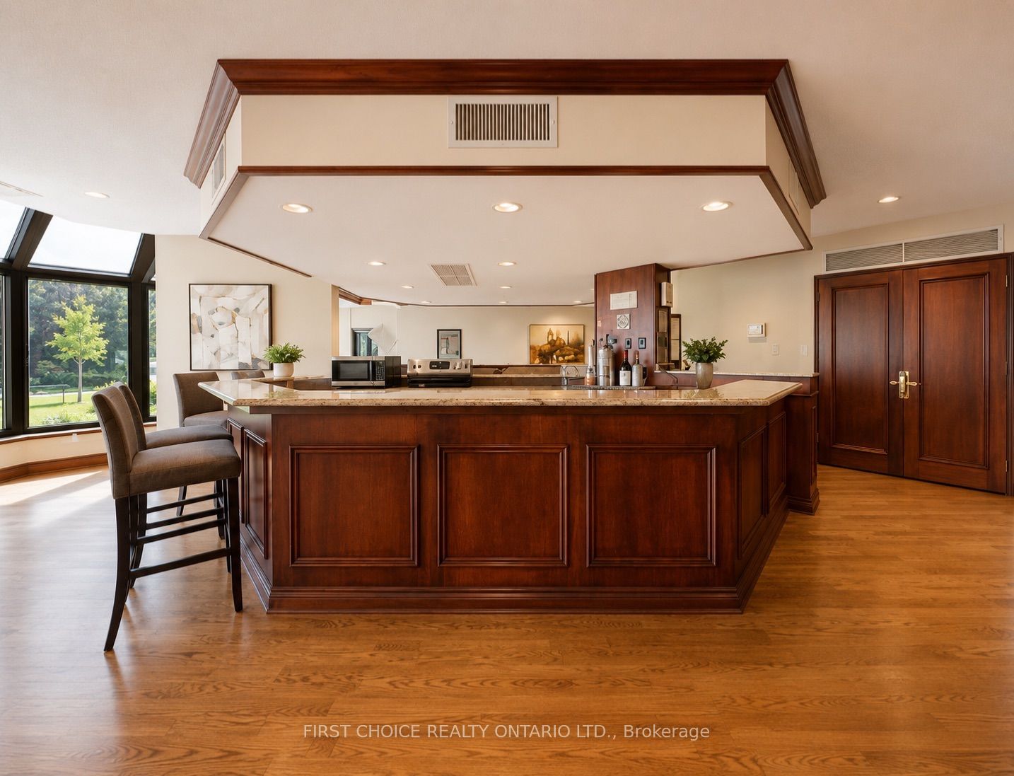1510 Riverside Drive 1406 Property Photo 25