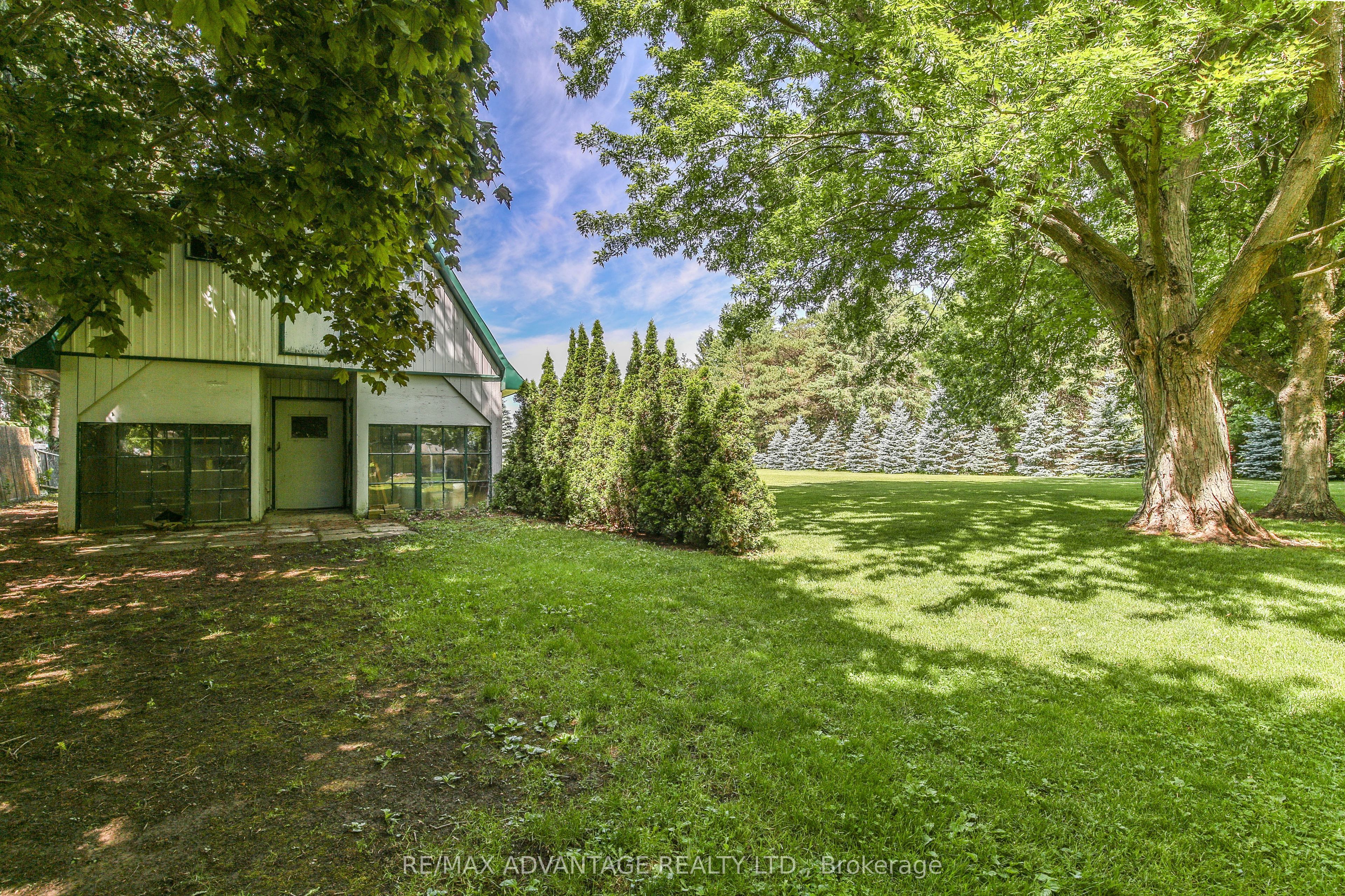 23617 Wellburn Road Property Photo 8