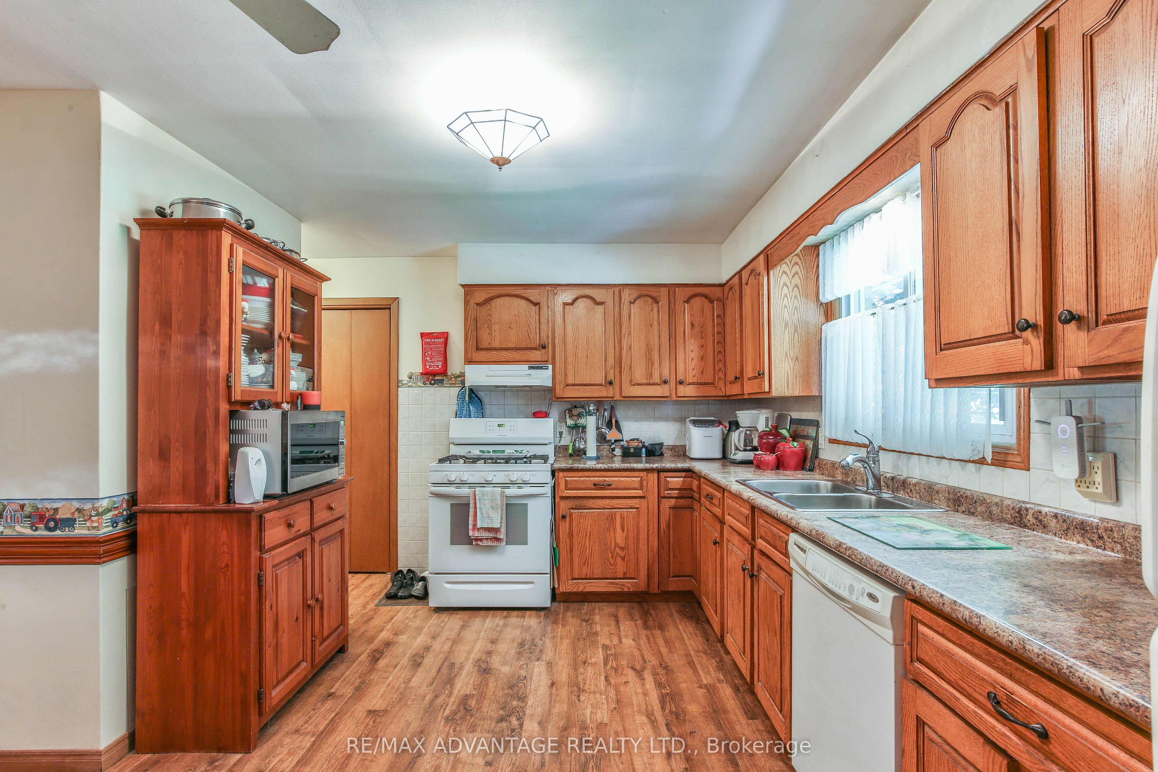 23617 Wellburn Road Property Photo 23