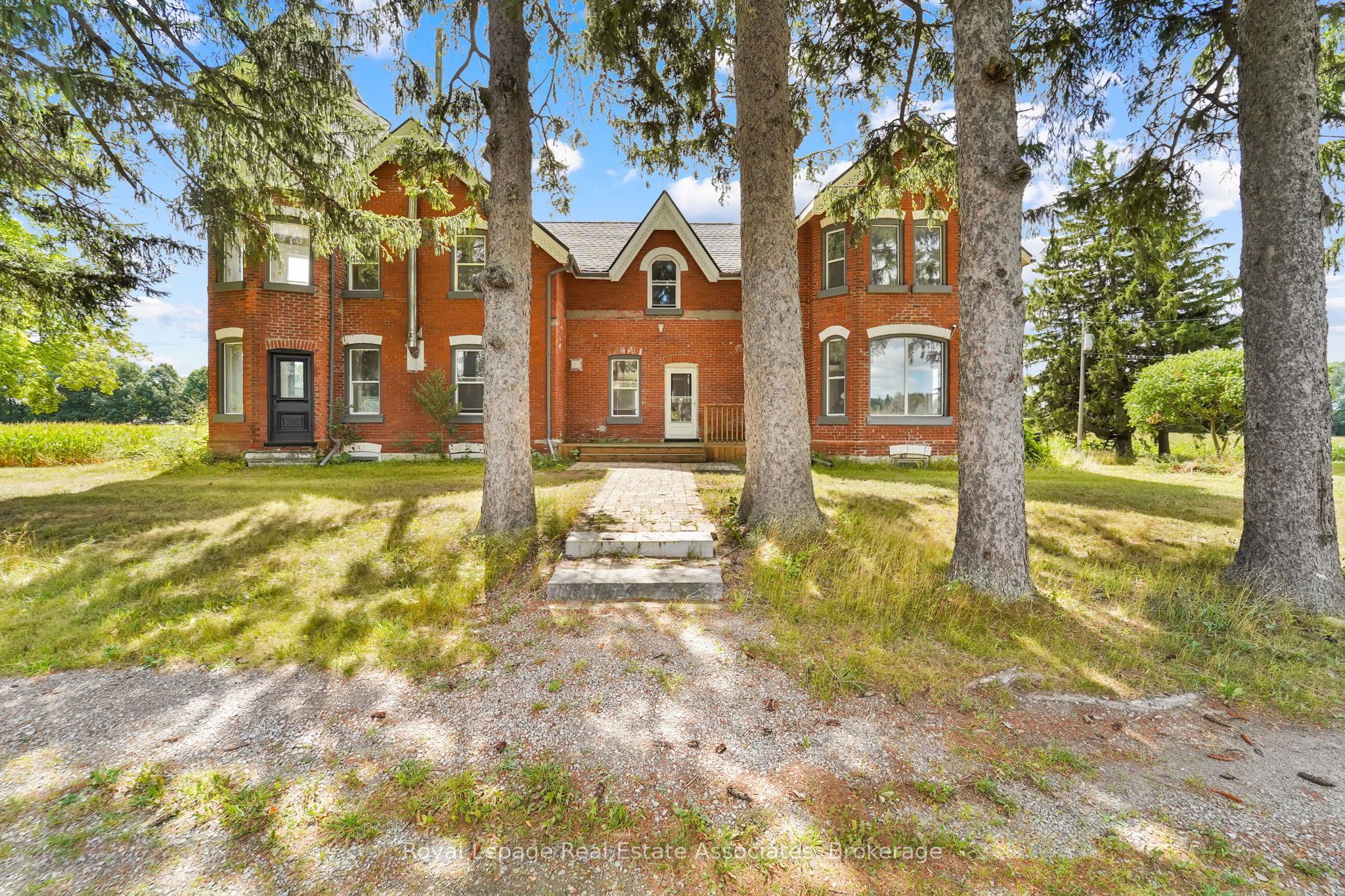 783 Highway 6 N Property Photo 6