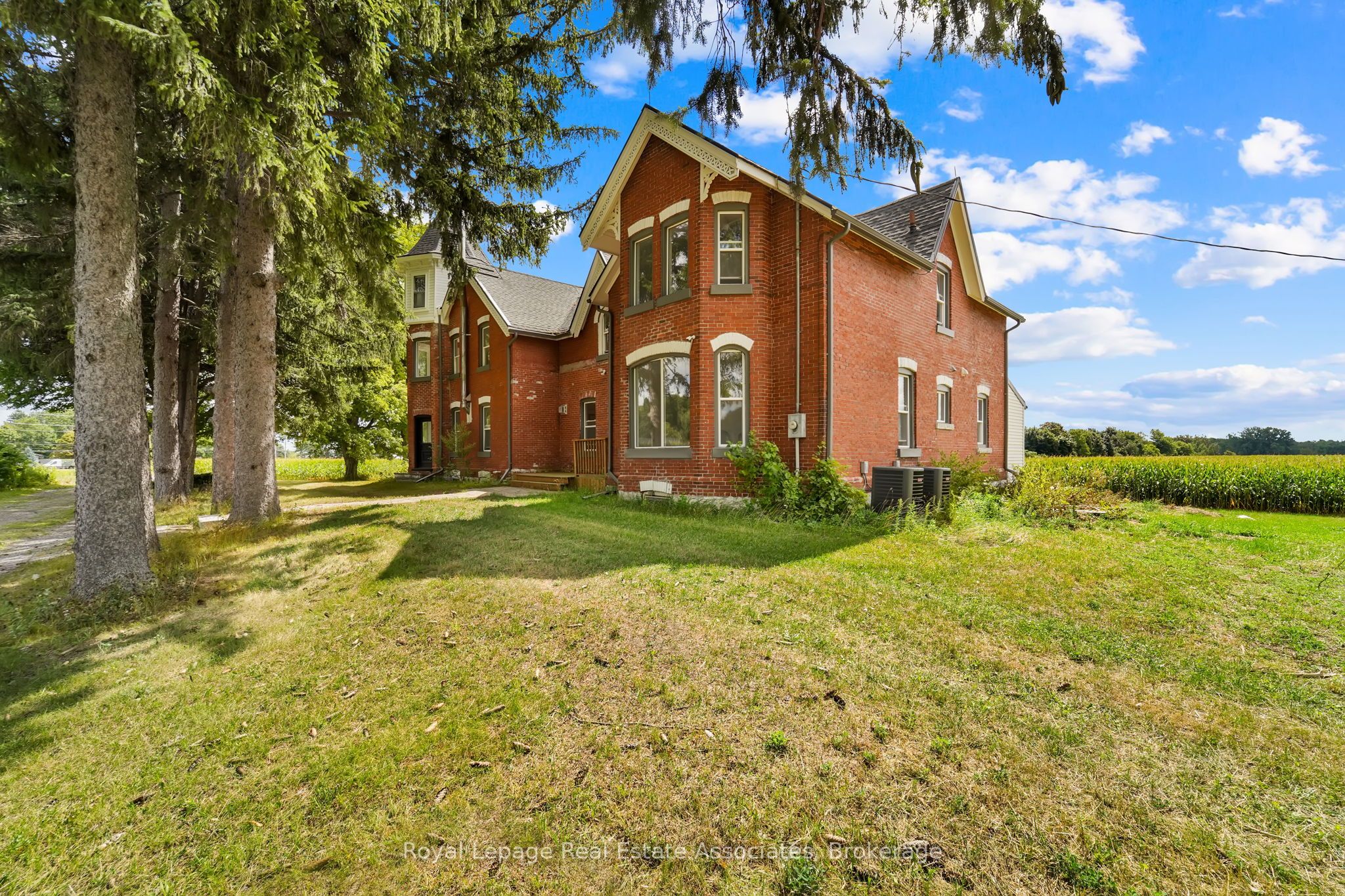 783 Highway 6 N Property Photo 7