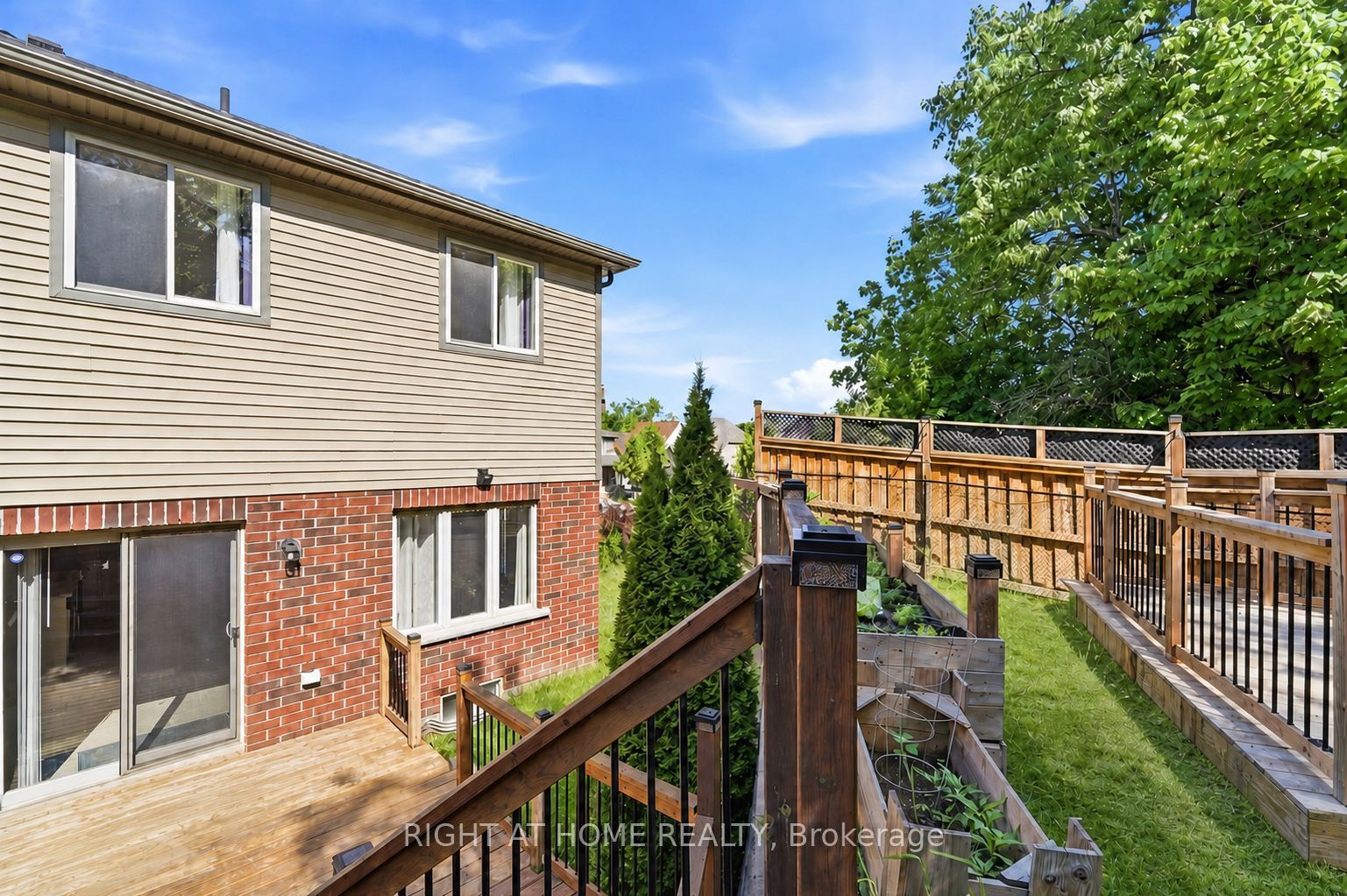 32 Rolling Lane Property Photo 43