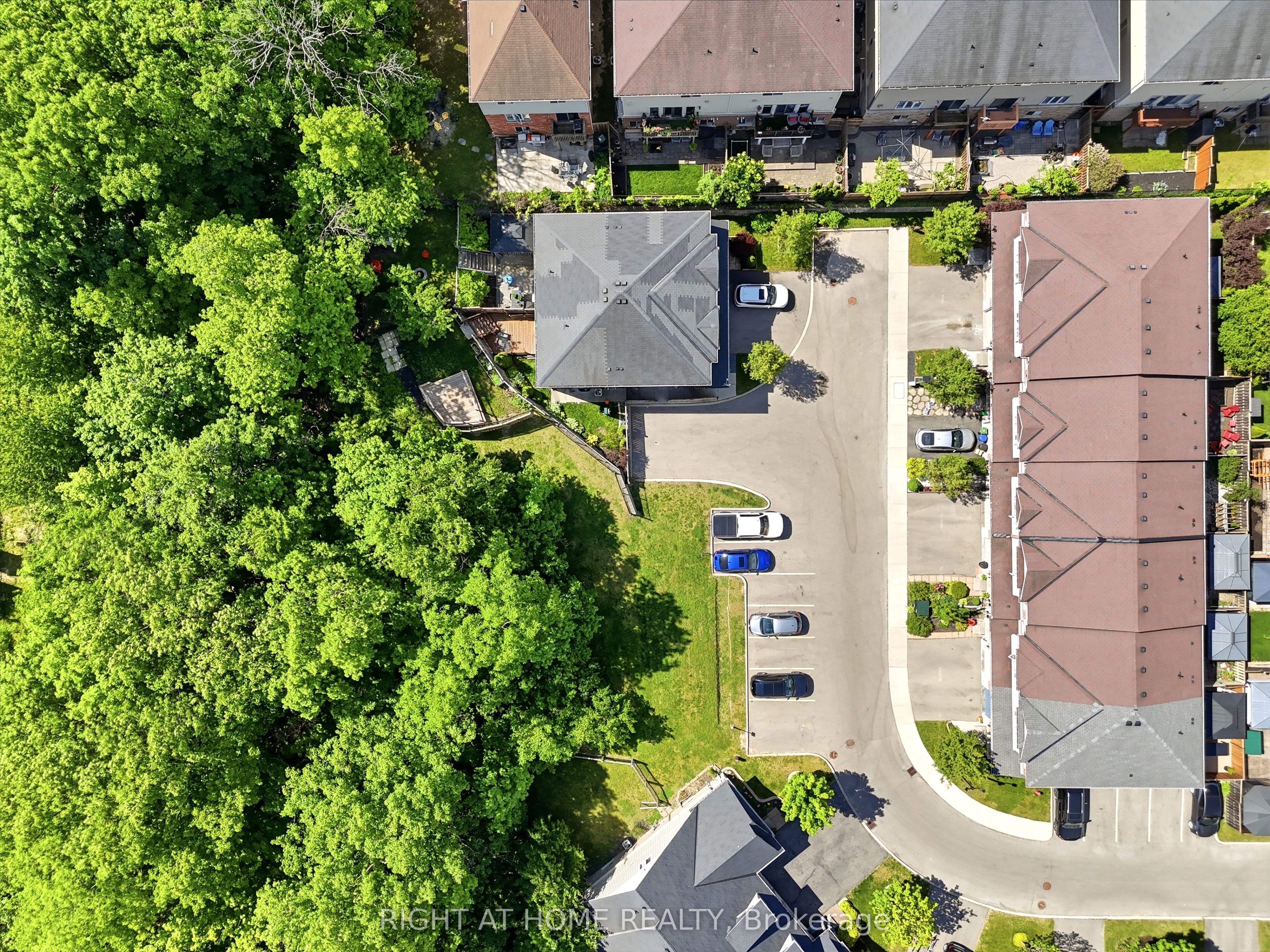 32 Rolling Lane Property Photo 48