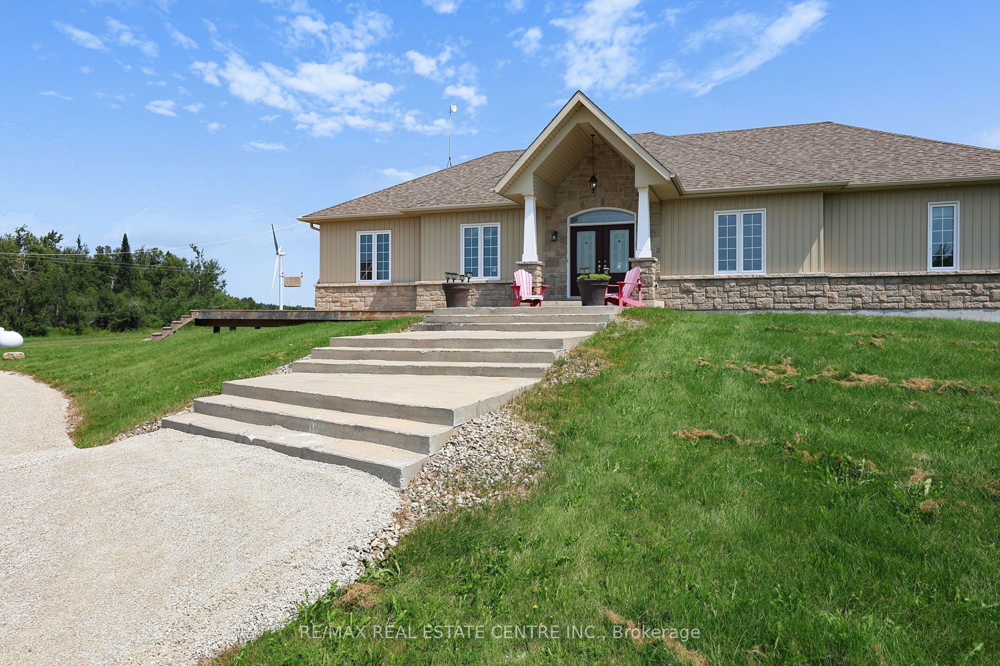 398019 5th Line Property Photo 6