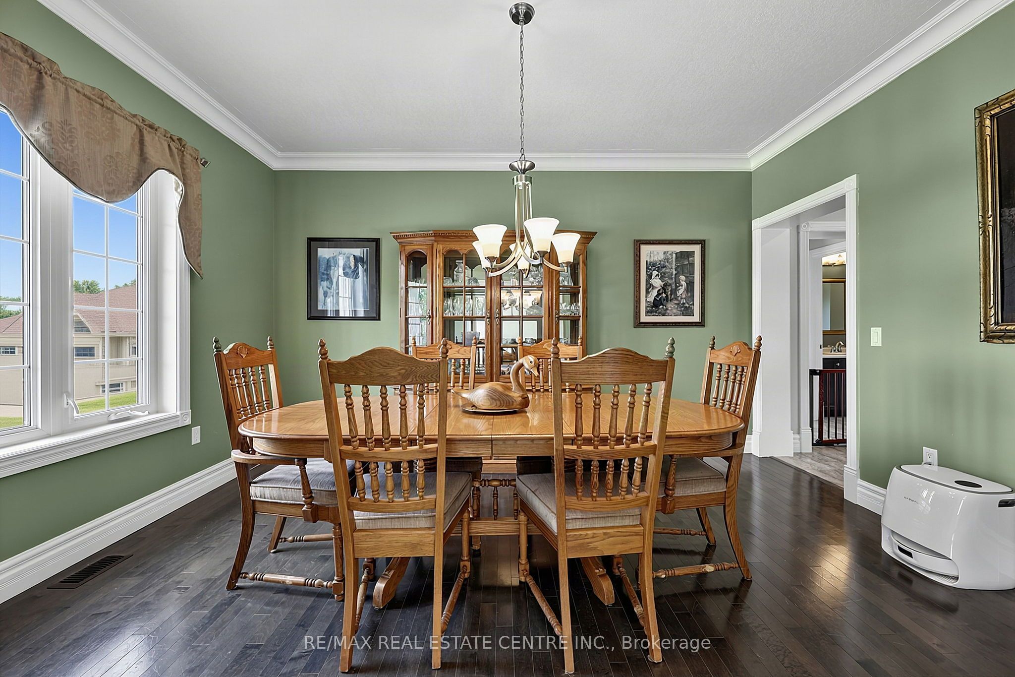 398019 5th Line Property Photo 16
