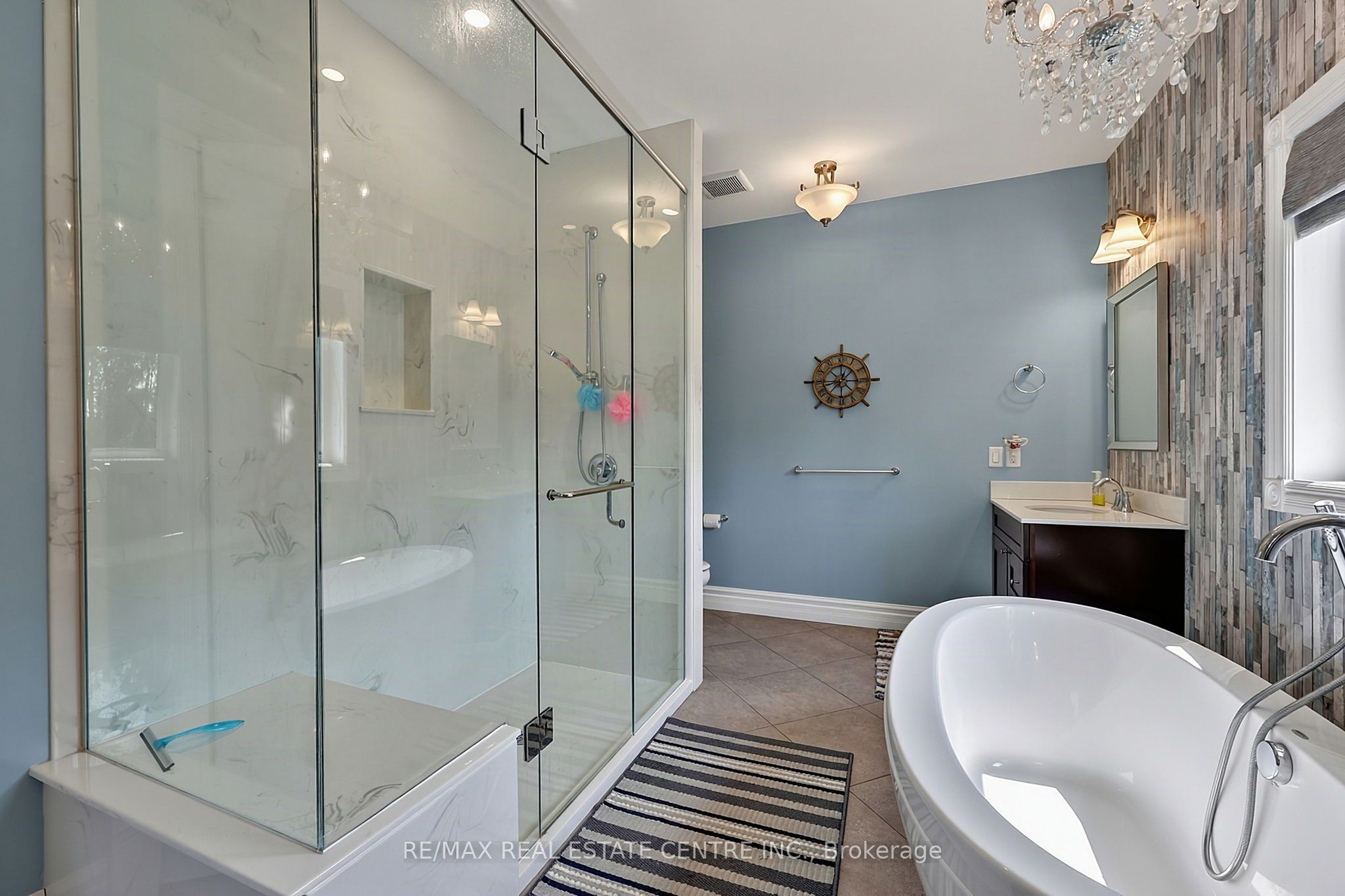 398019 5th Line Property Photo 24