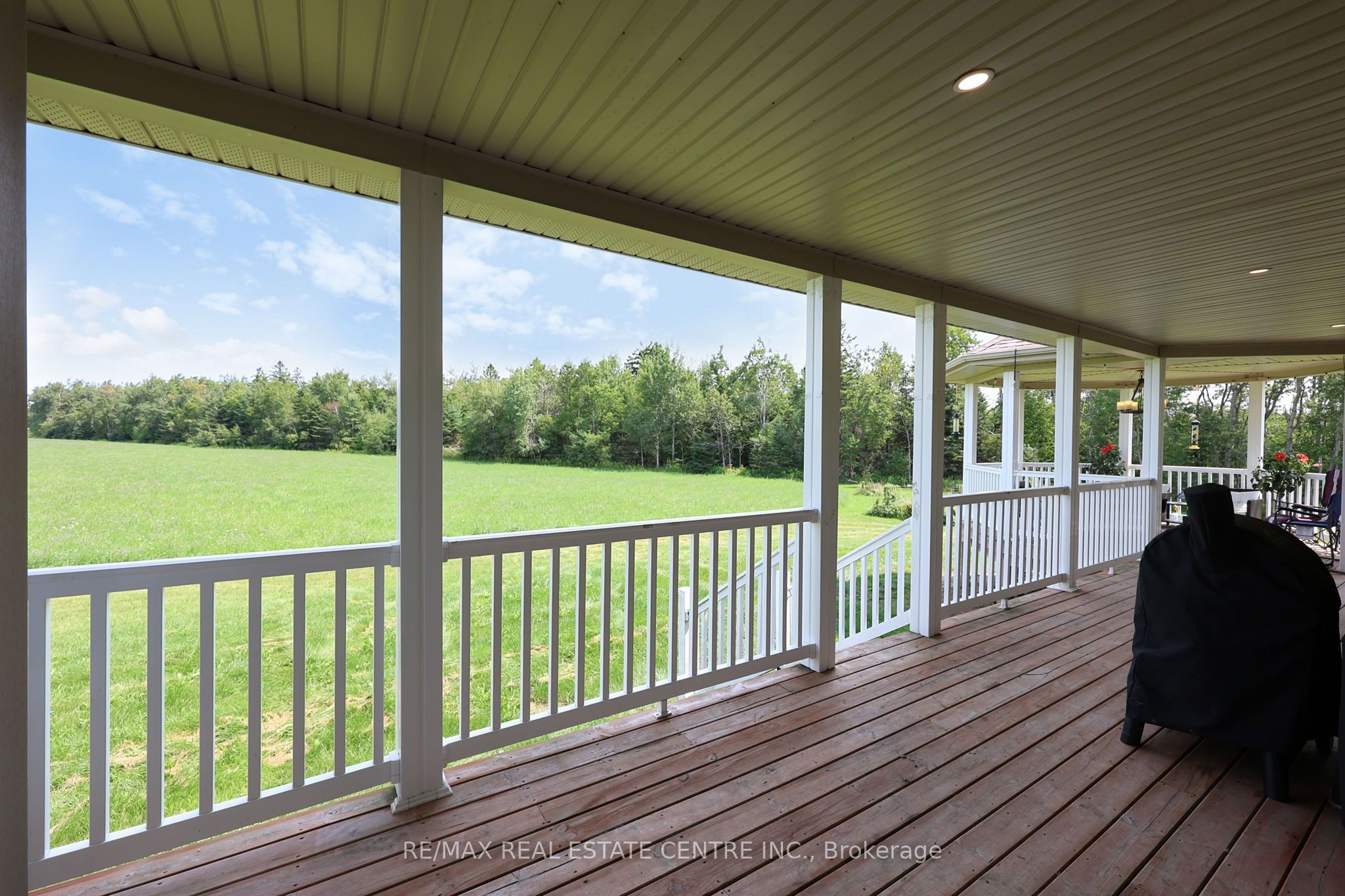 398019 5th Line Property Photo 39