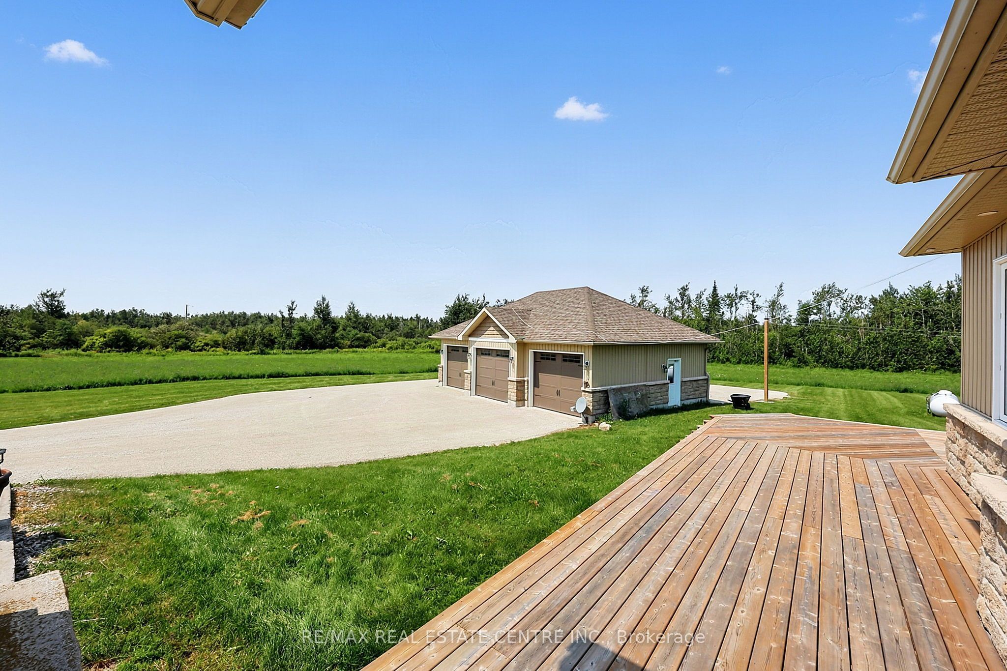398019 5th Line Property Photo 48