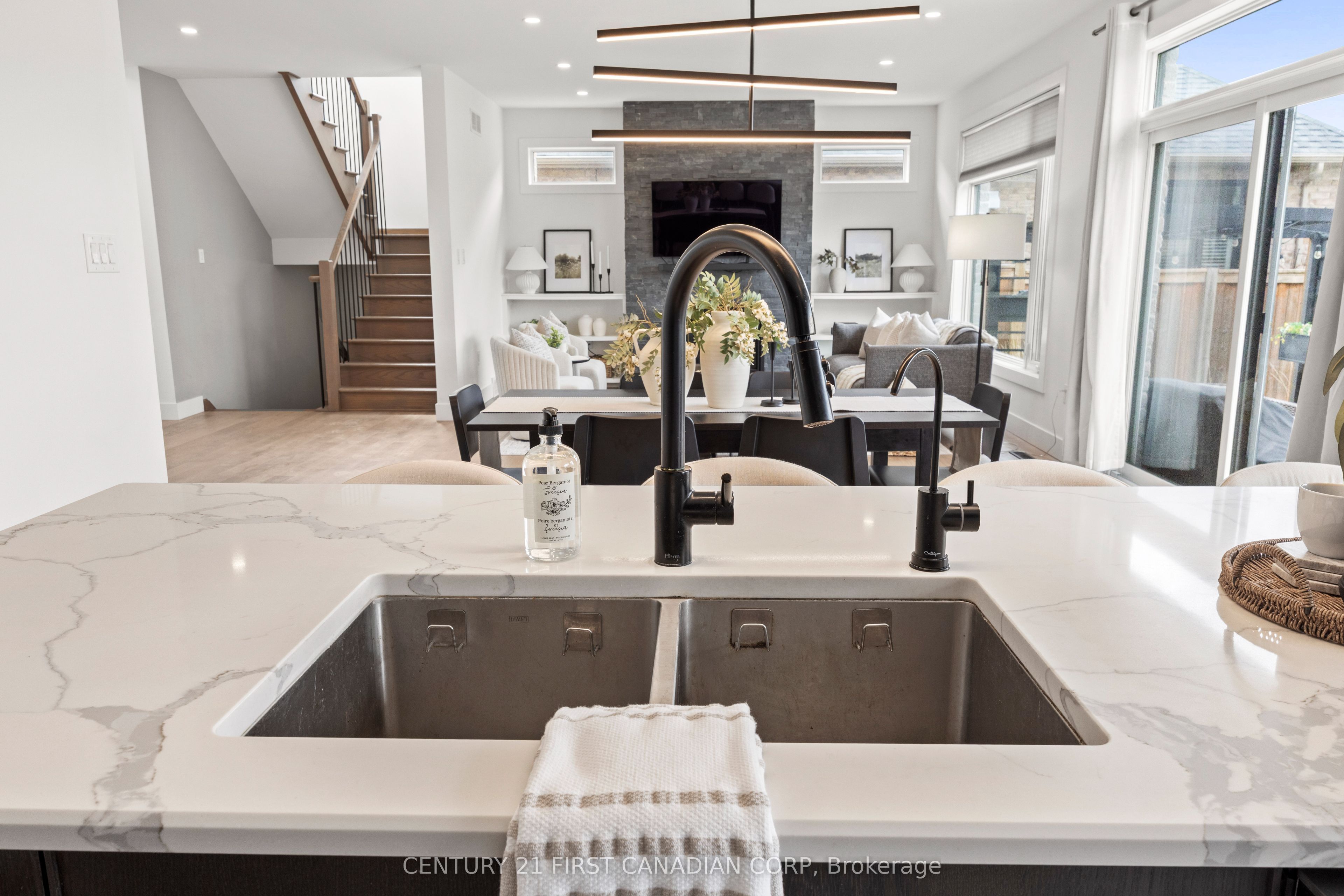 10 Beaty Lane Property Photo 23