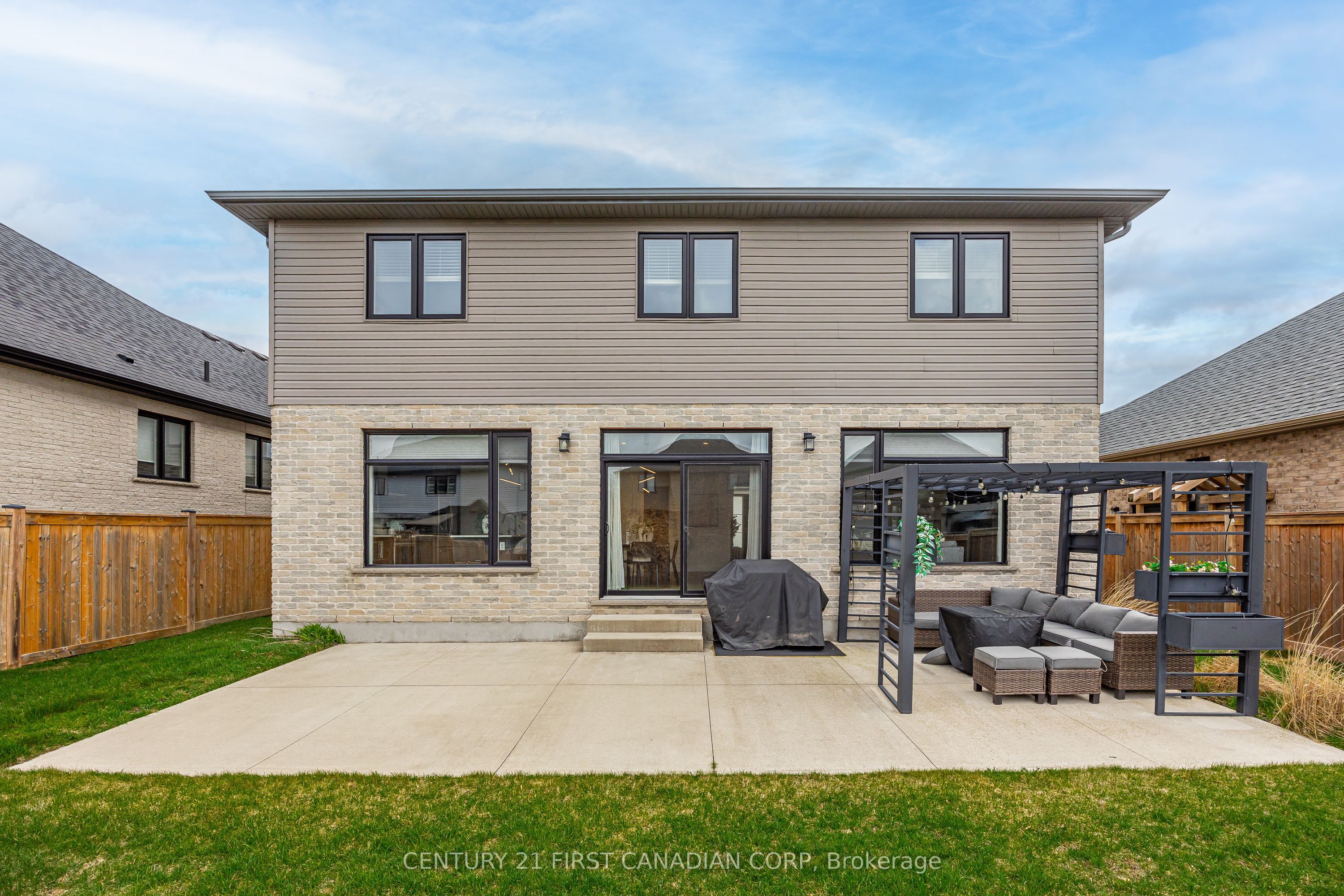 10 Beaty Lane Property Photo 42