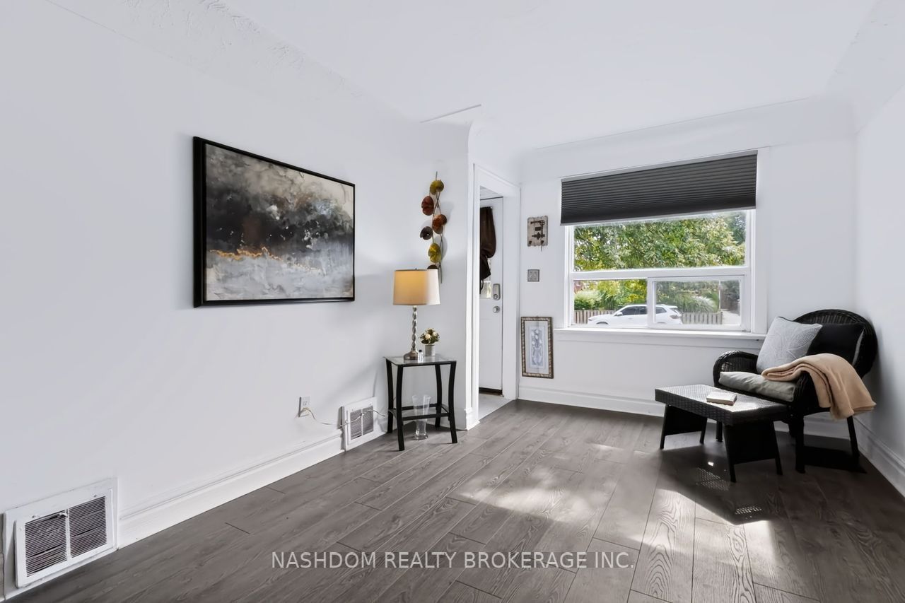 703 Brighton Avenue Property Photo 8
