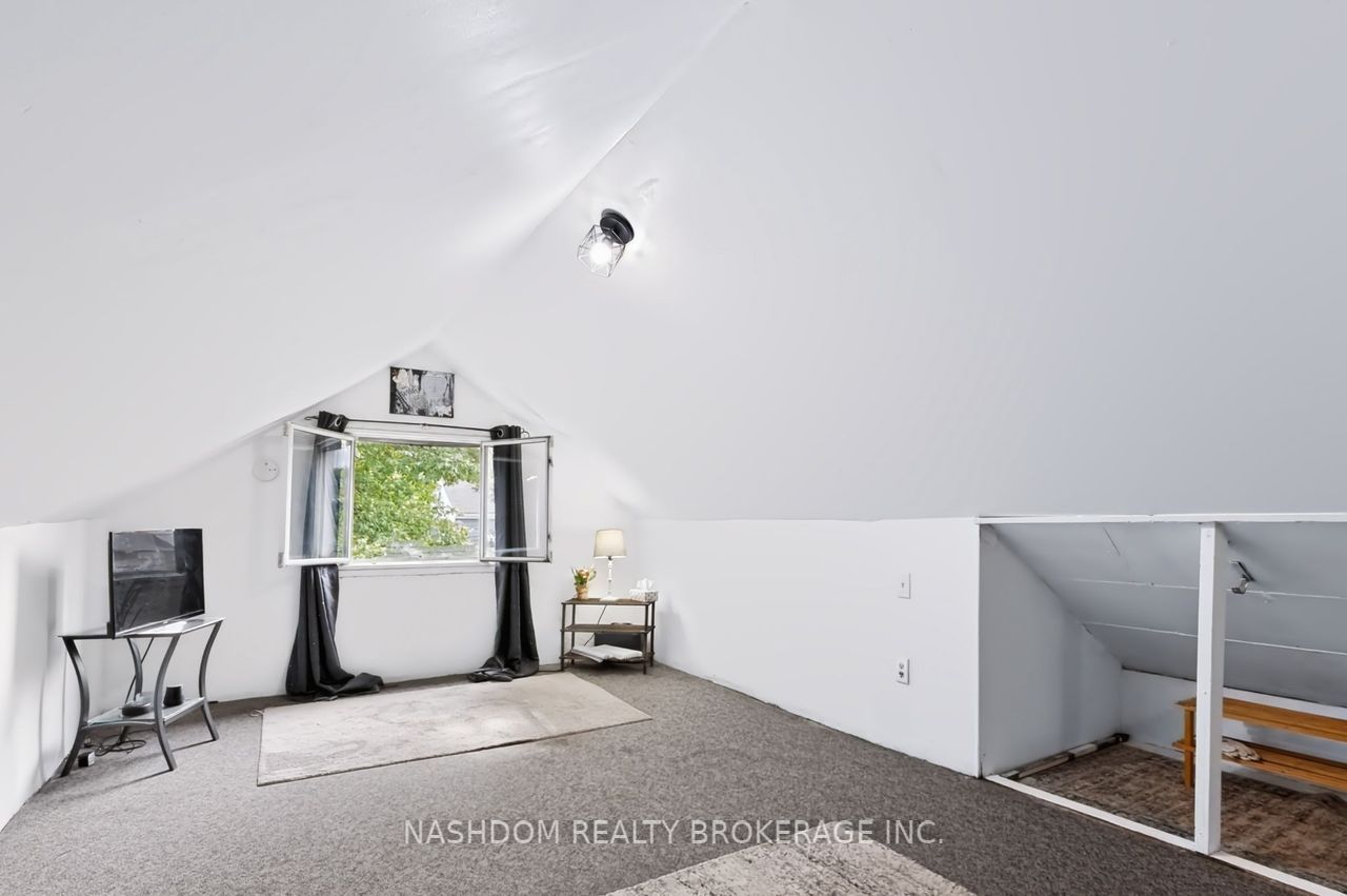 703 Brighton Avenue Property Photo 14
