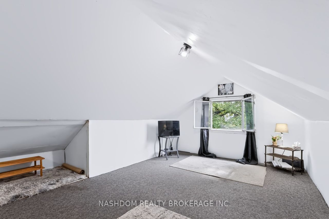 703 Brighton Avenue Property Photo 17