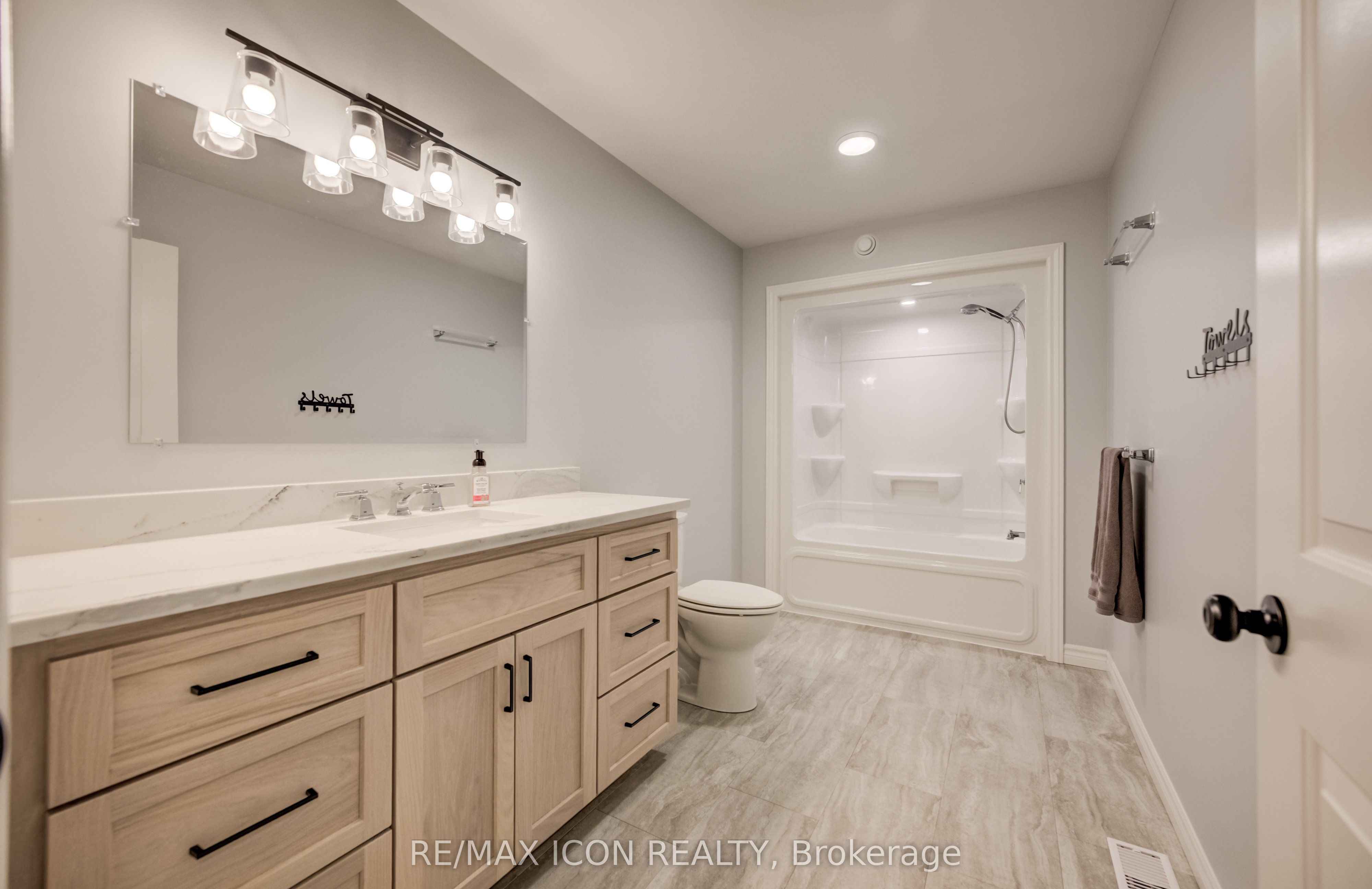 117 Sarah Road Property Photo 31