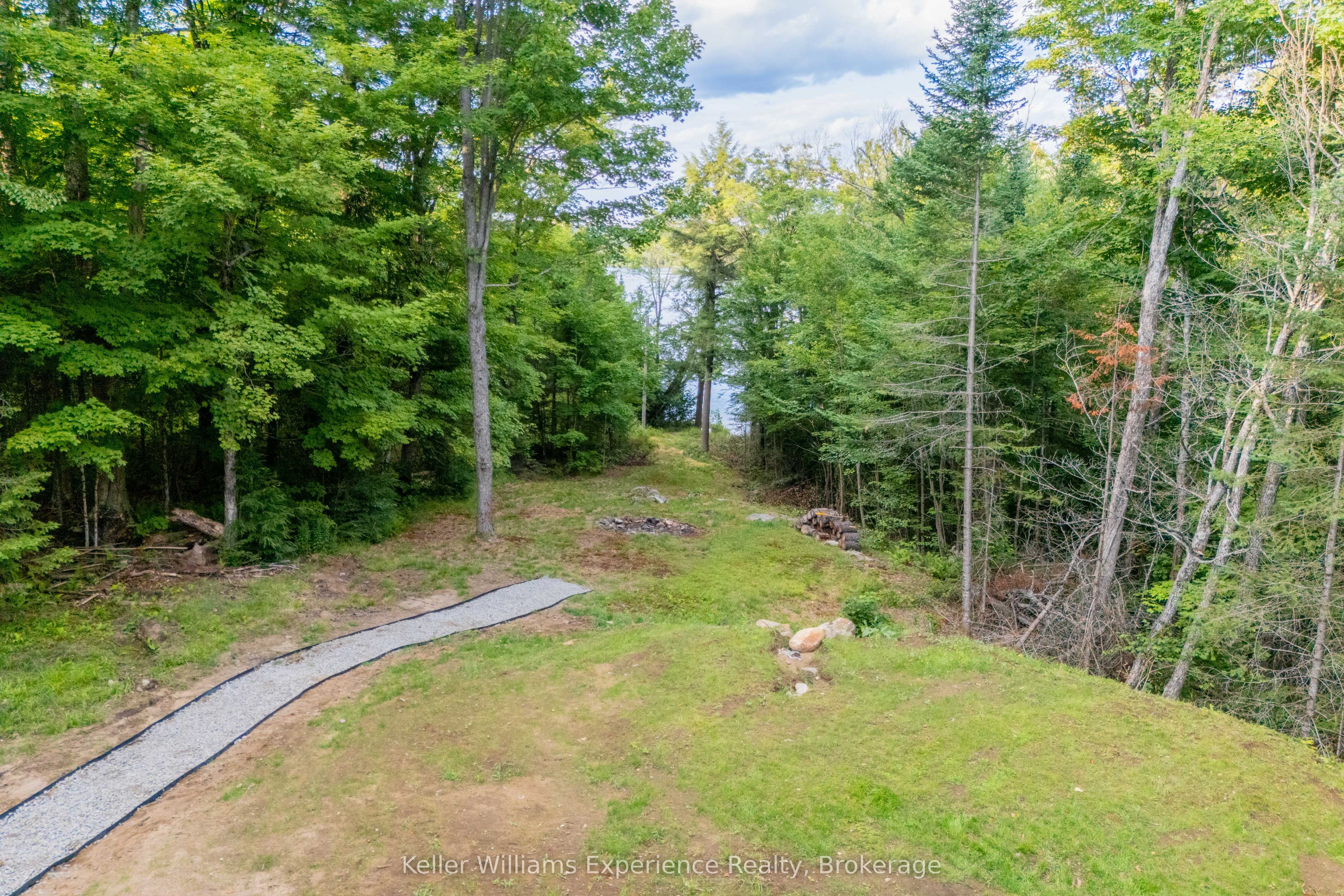 1382 Echo Ridge Road Property Photo 3