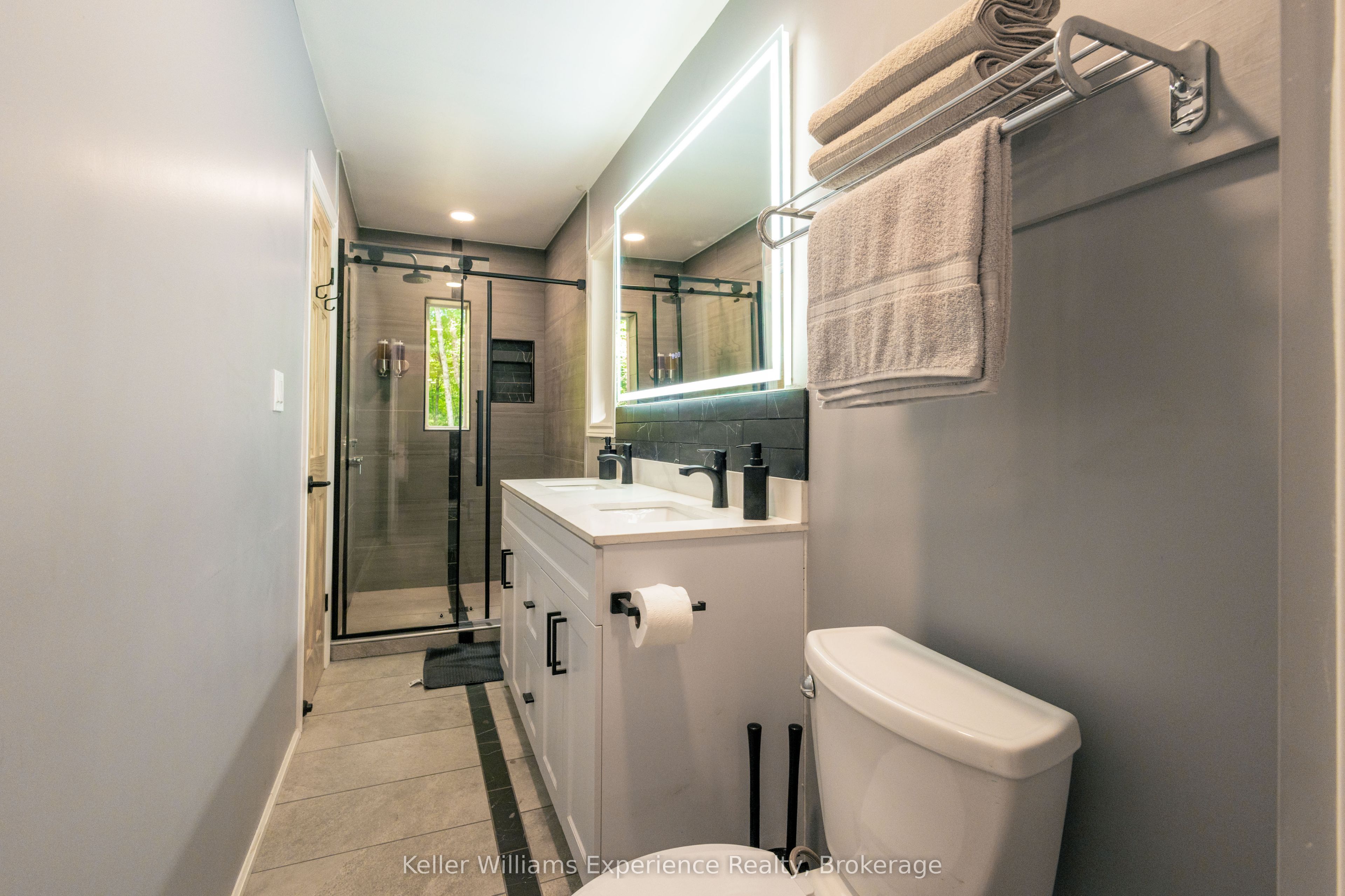 1382 Echo Ridge Road Property Photo 13