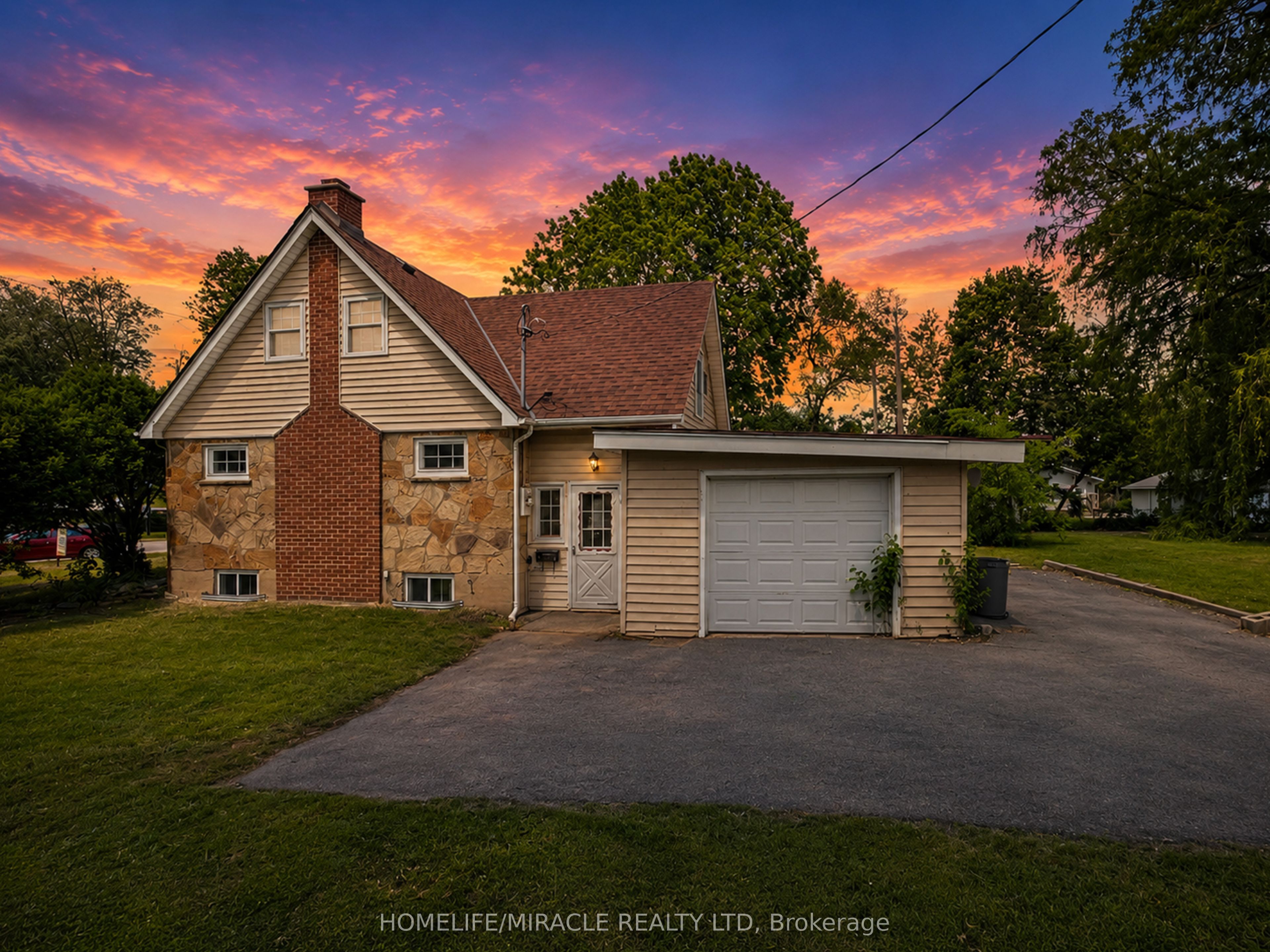 17 Goderich Street Property Photo 15