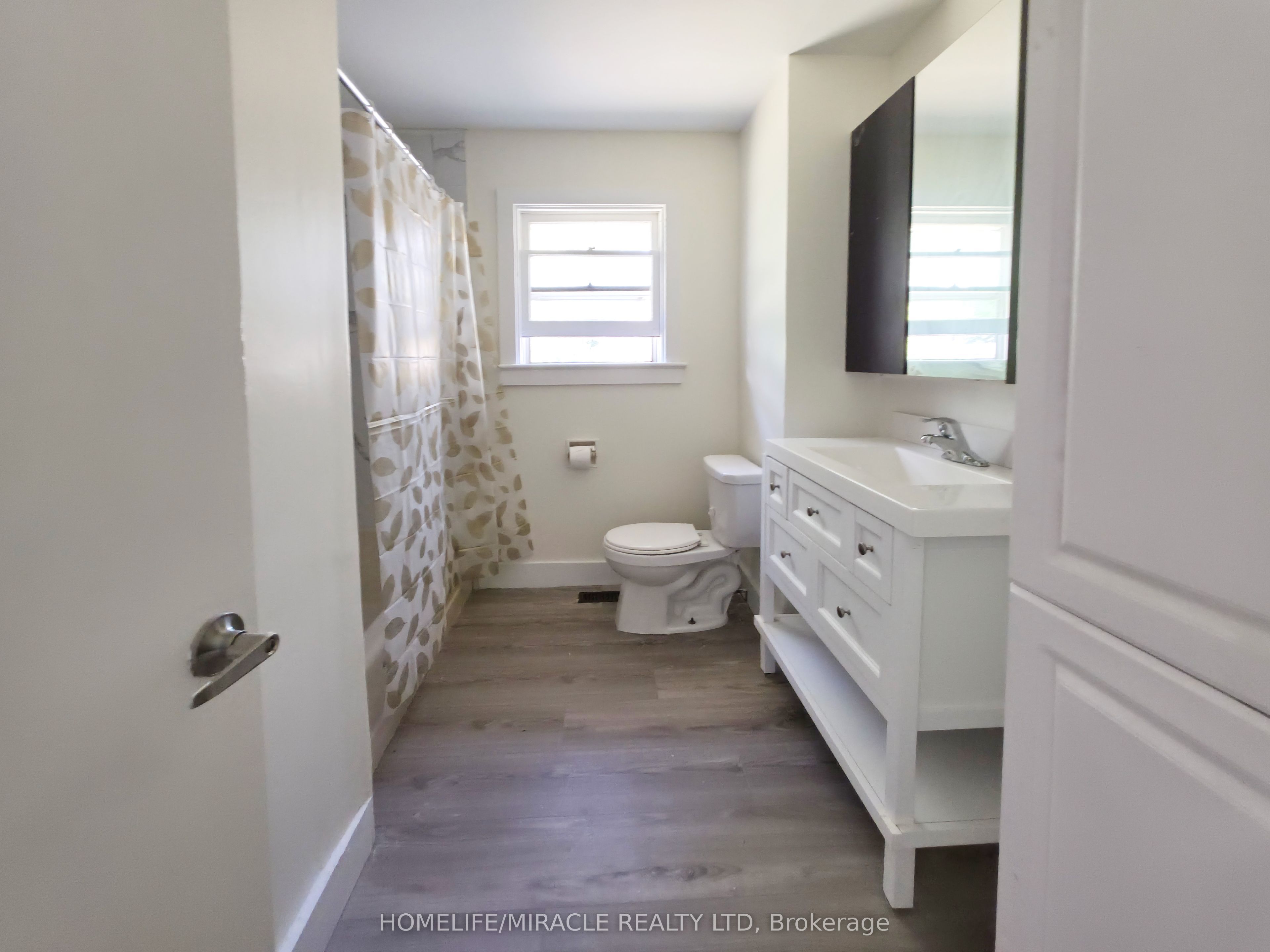 17 Goderich Street Property Photo 25