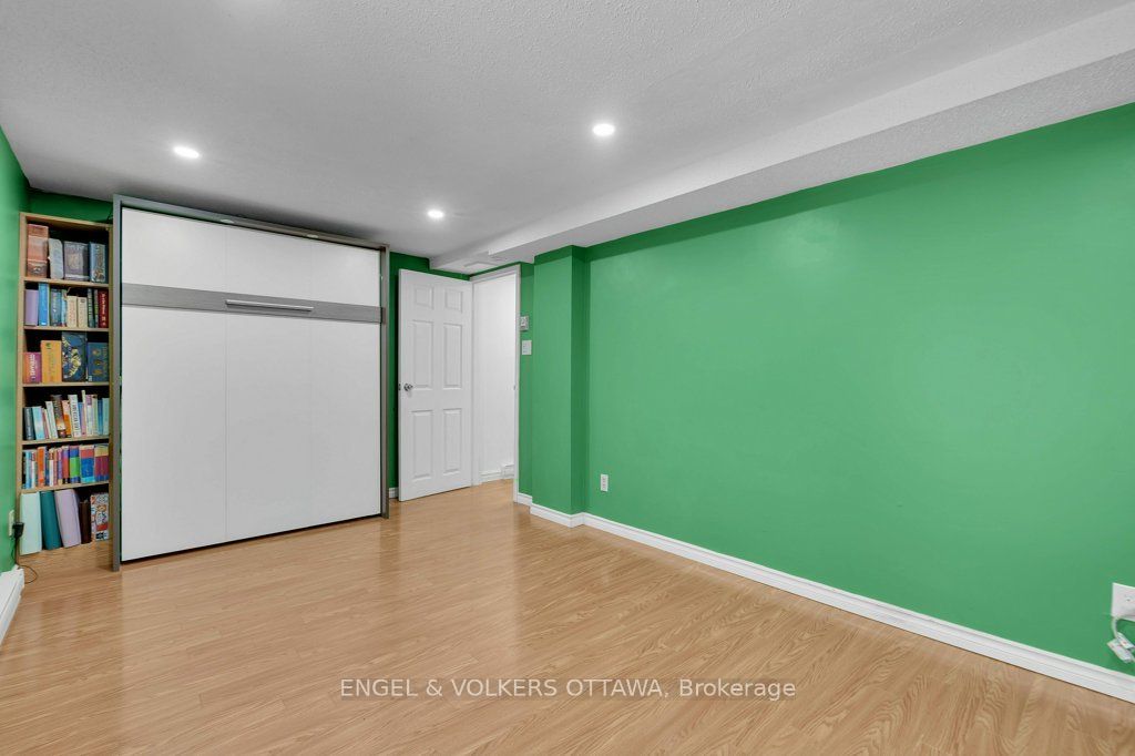878 Grenon Avenue Property Photo 29